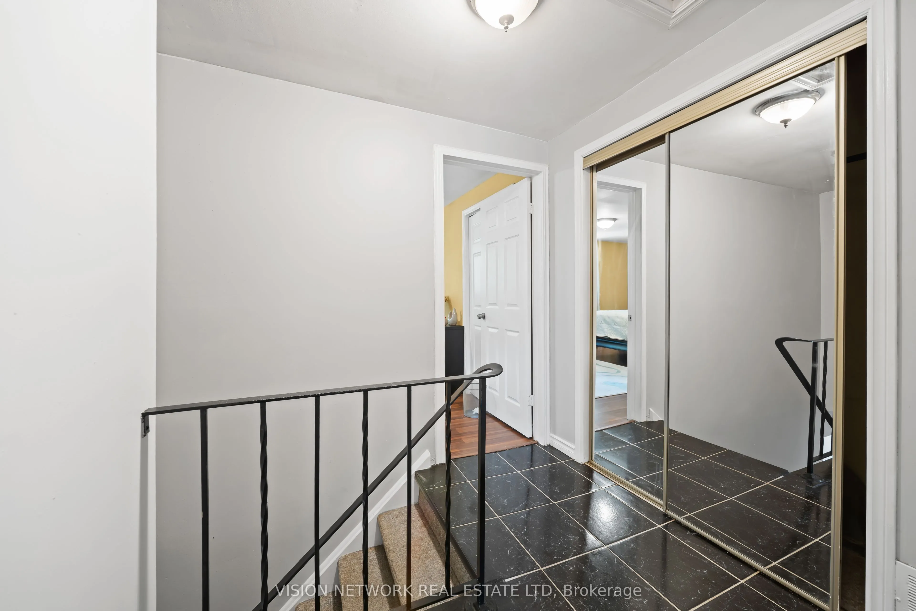 500 Southdale Road E, #22