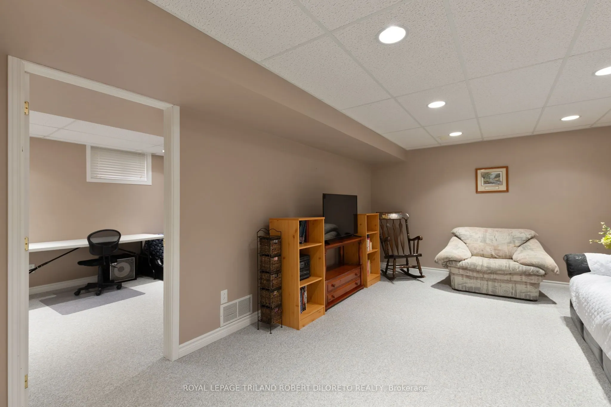 2363 Meadowgate Boulevard