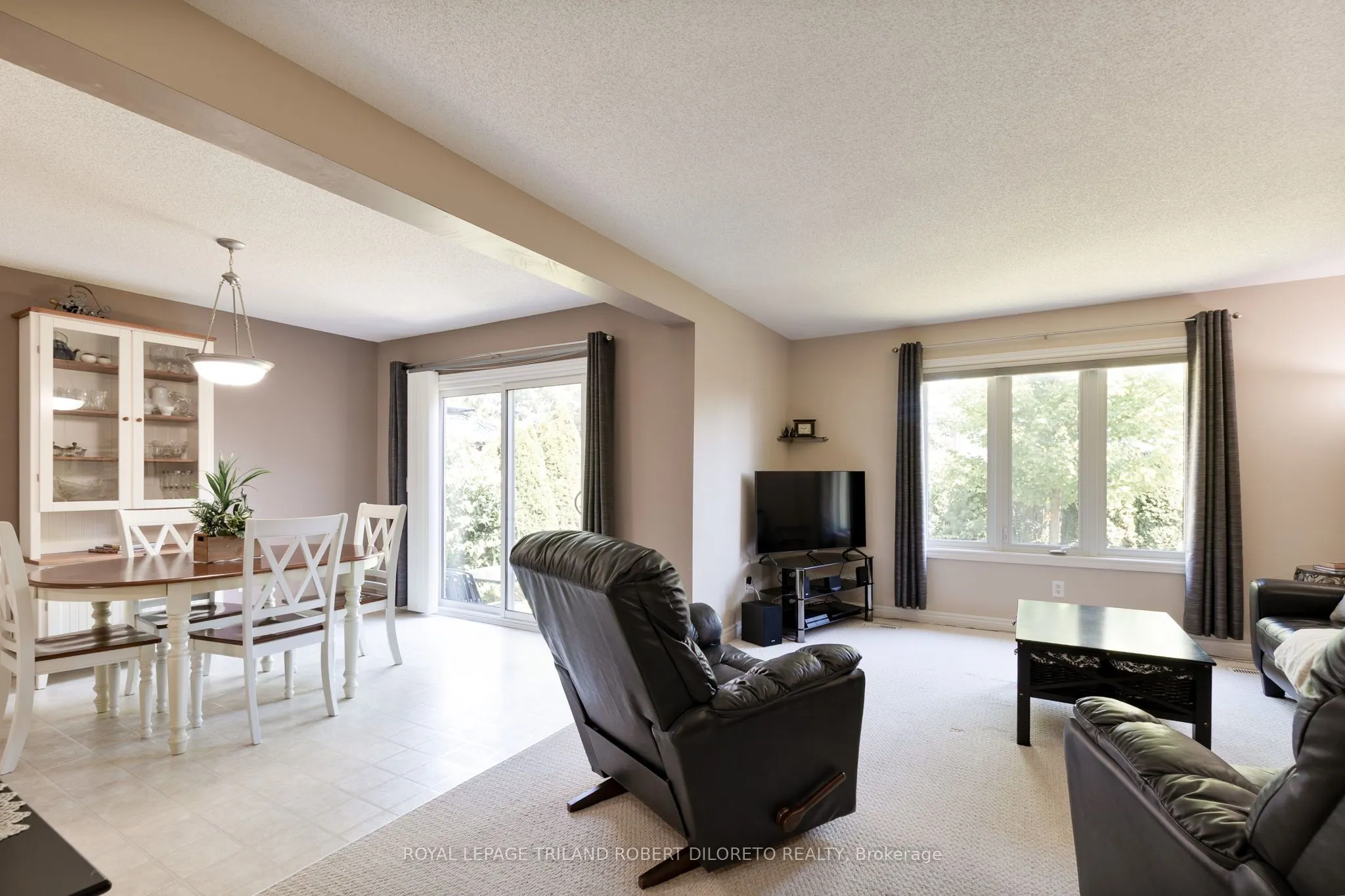 2363 Meadowgate Boulevard
