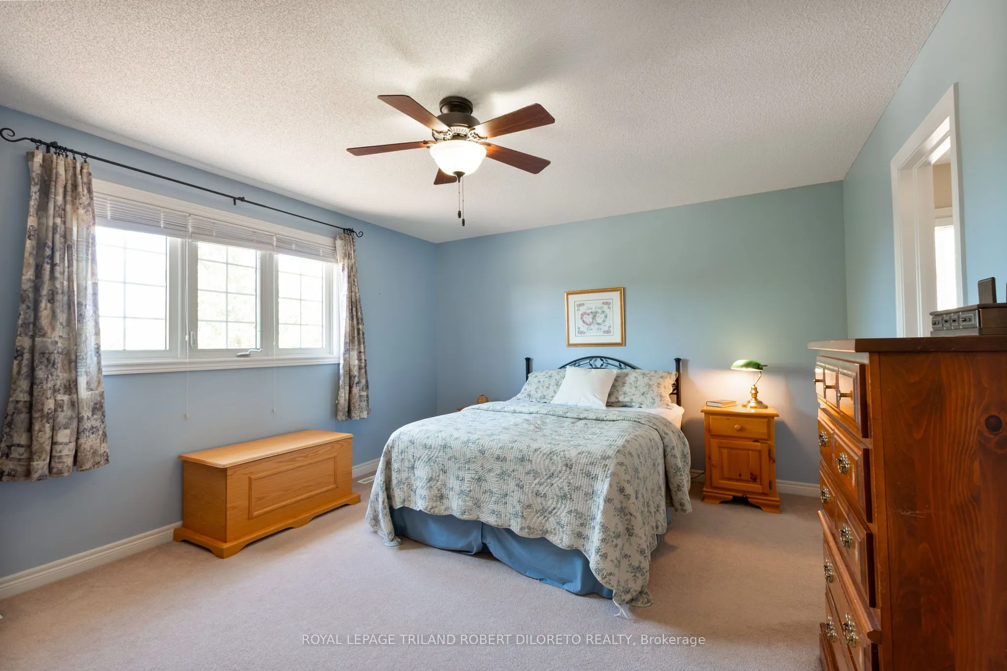 2363 Meadowgate Boulevard