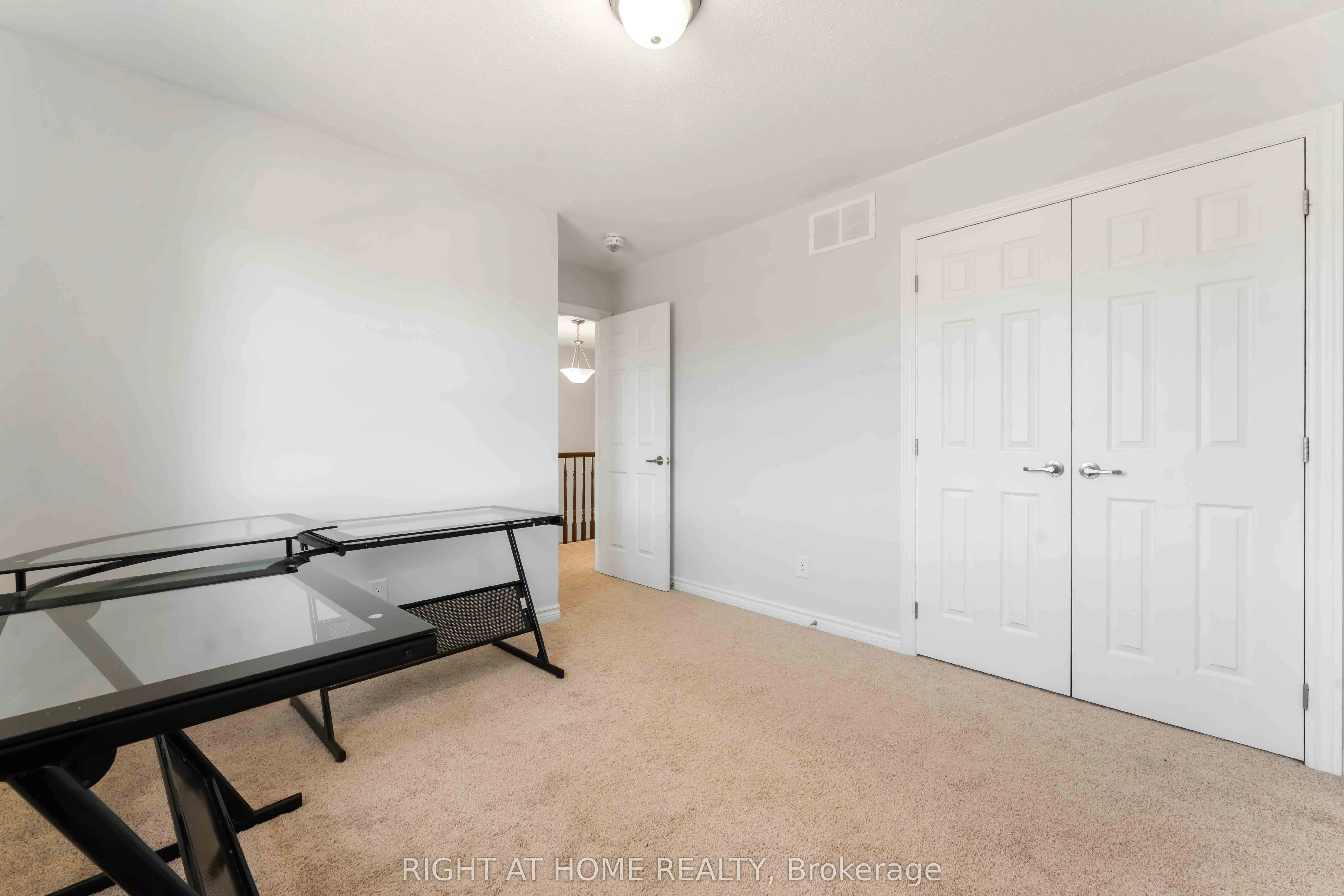 333 Rouncey Road