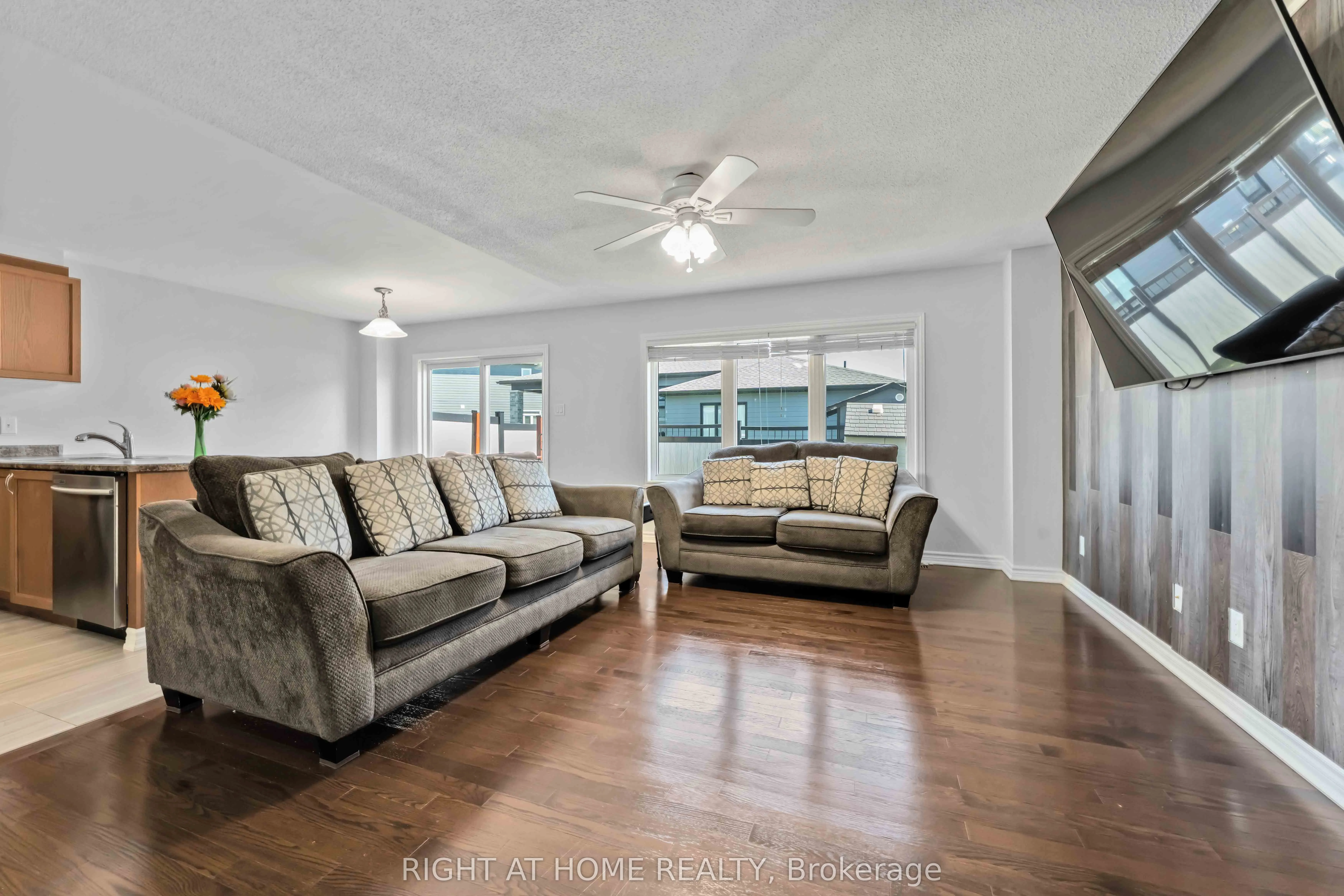 333 Rouncey Road