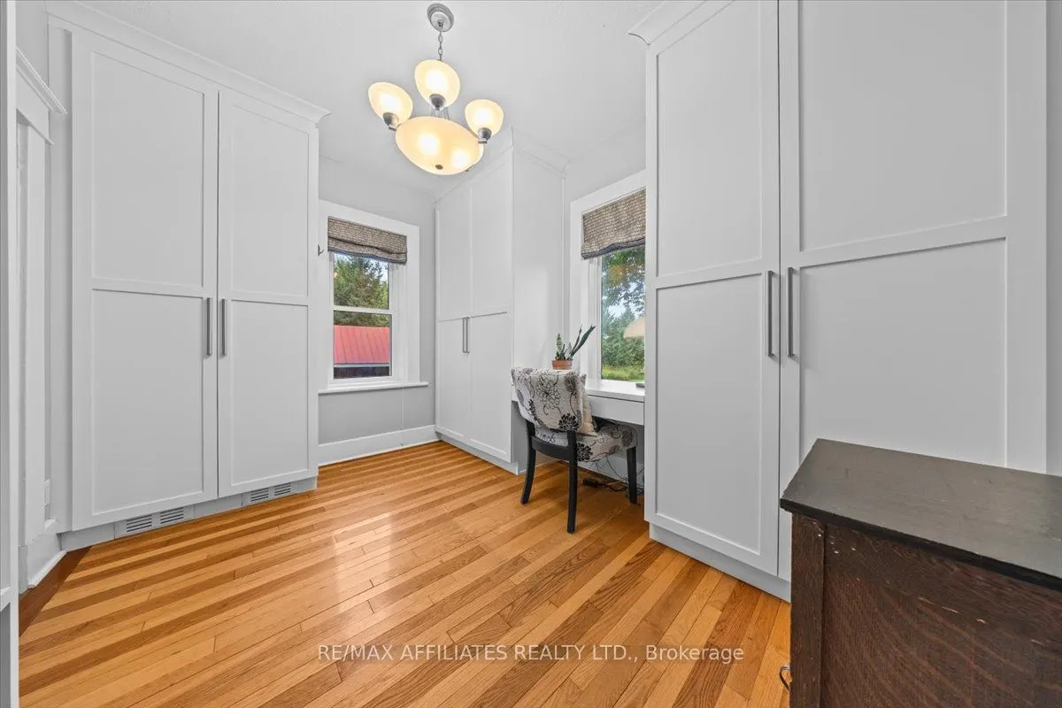3904 March Road