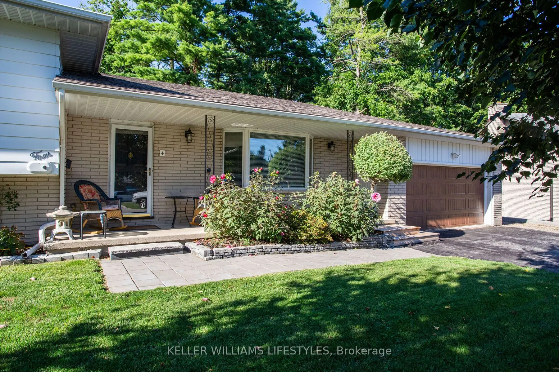 4 Burdock Court