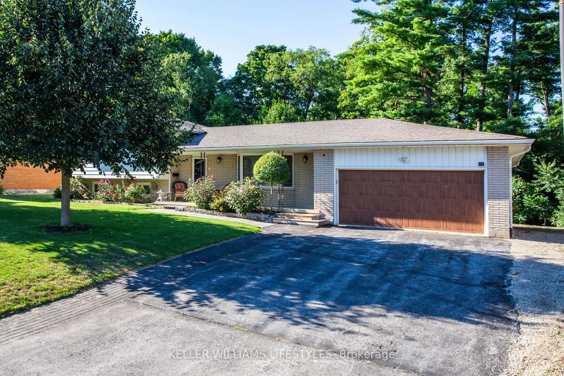4 Burdock Court