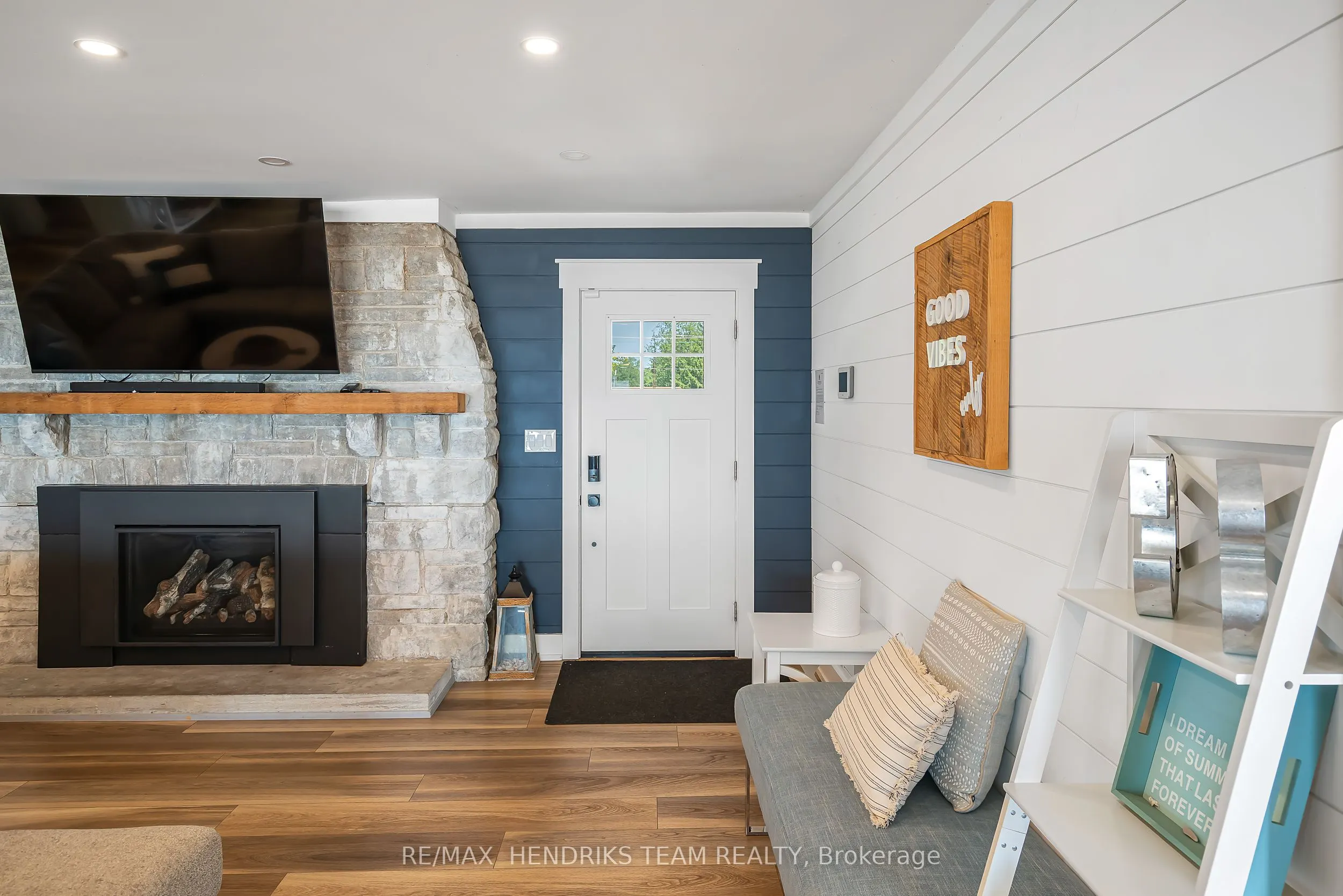 4111 Erie Road