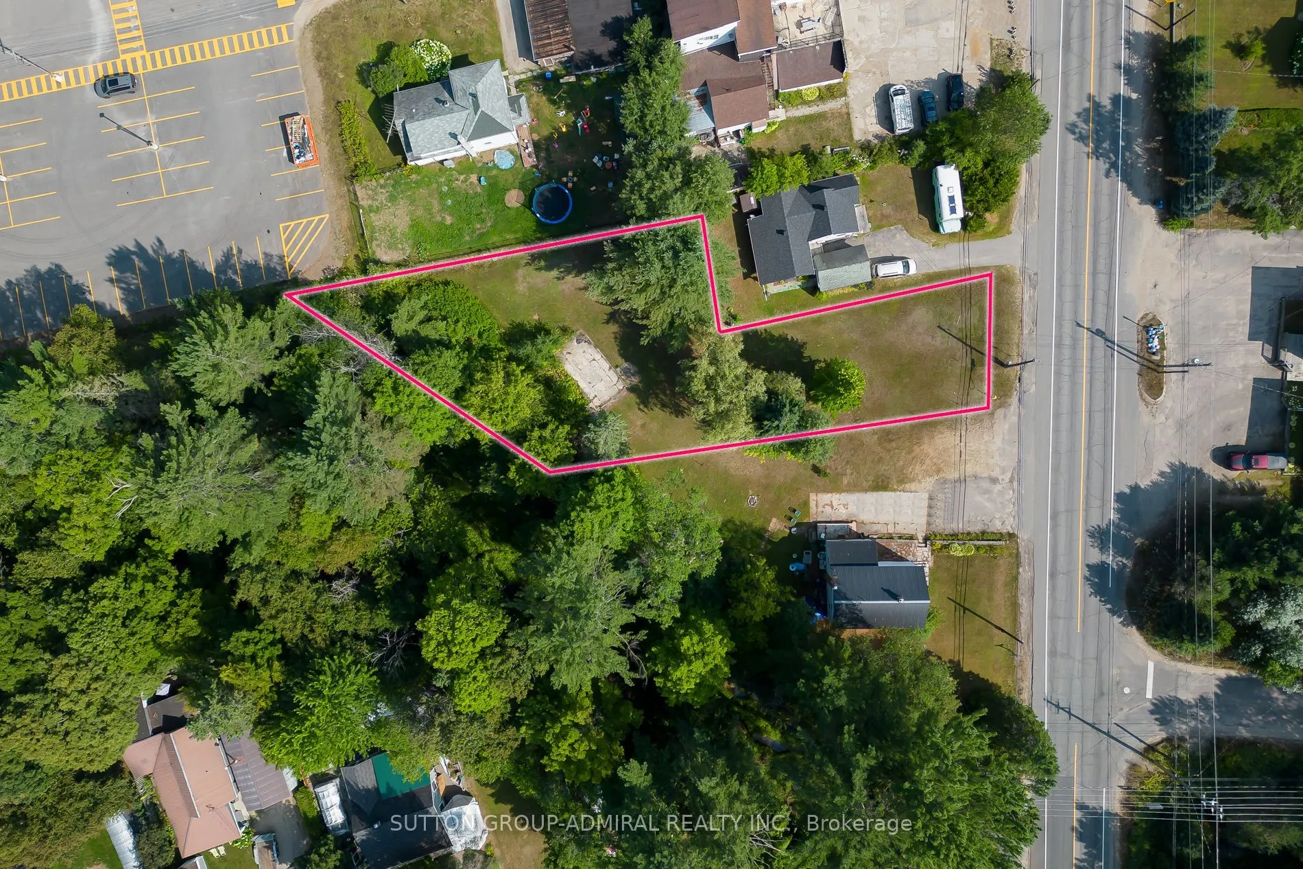 538 Muskoka Road N, #3