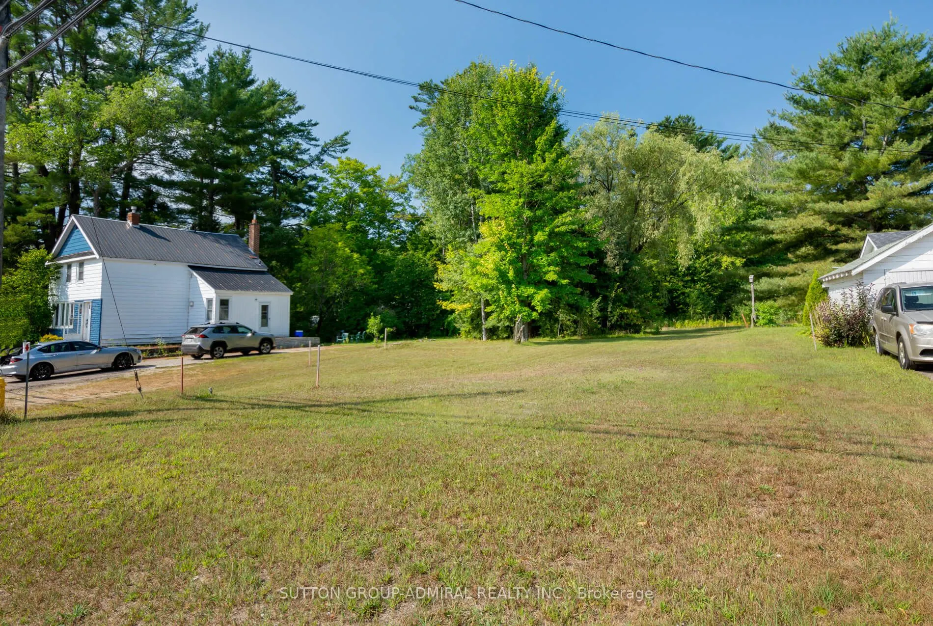 538 Muskoka Road N, #3