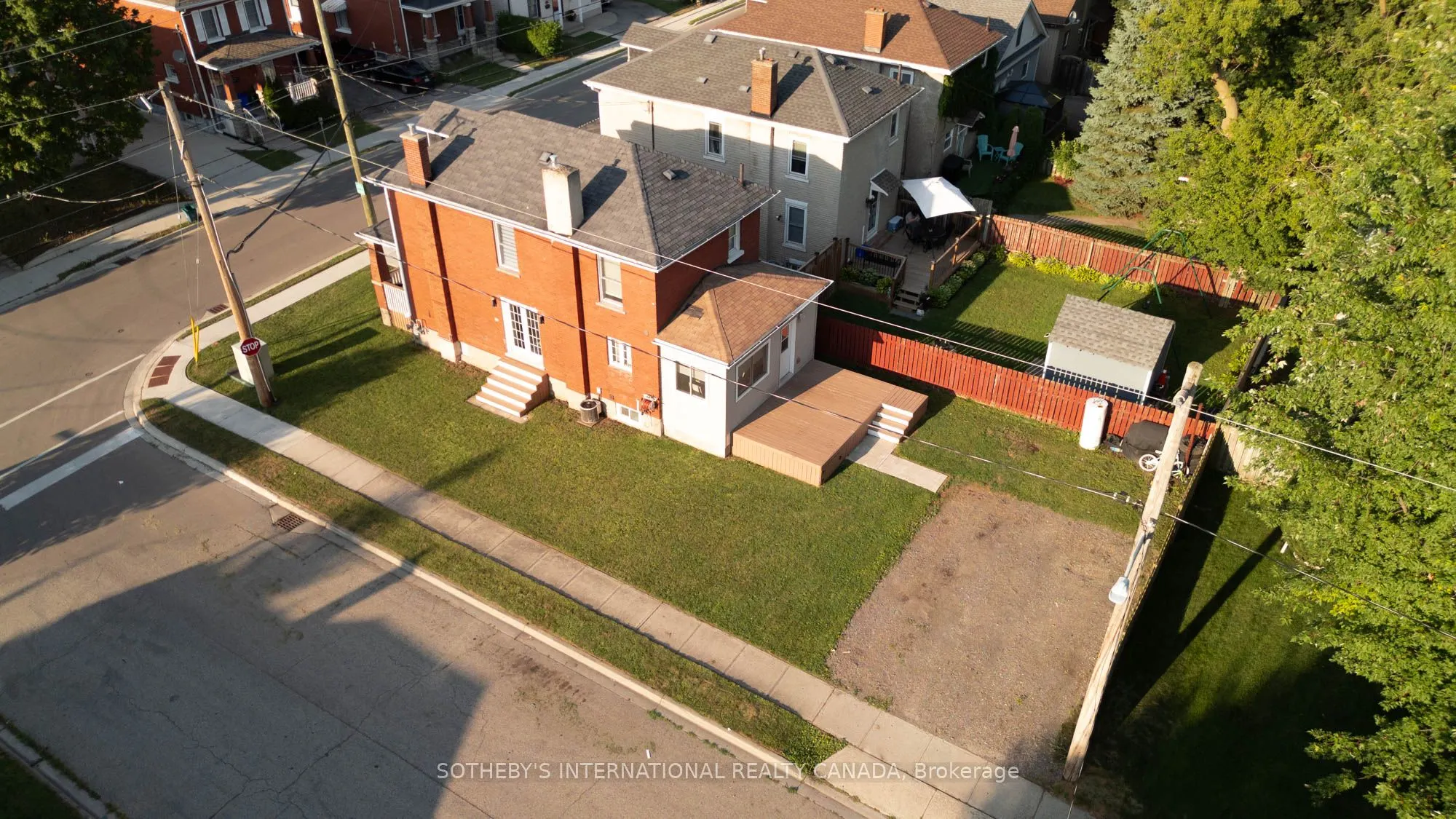 129 Elliott Street