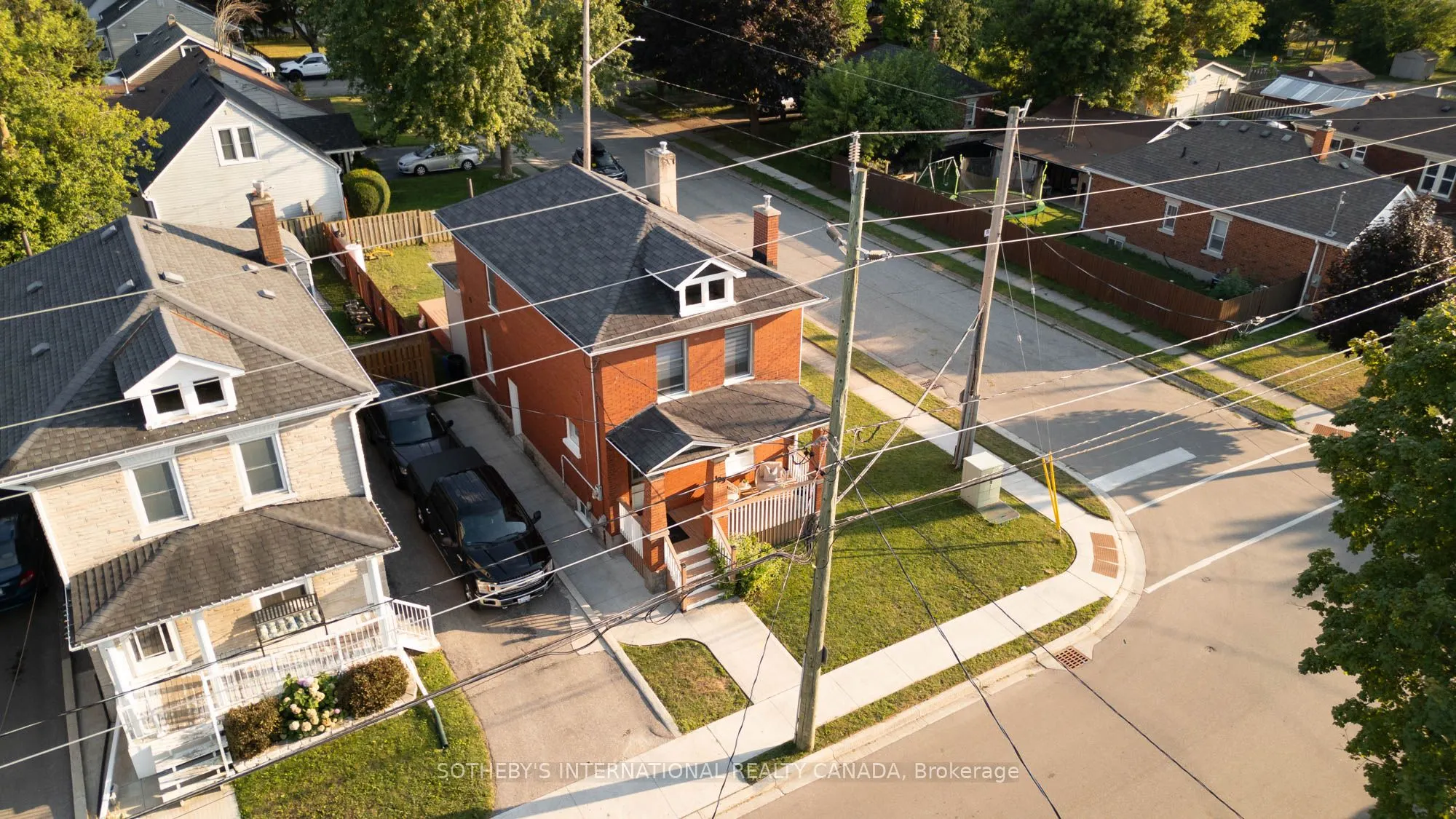 129 Elliott Street