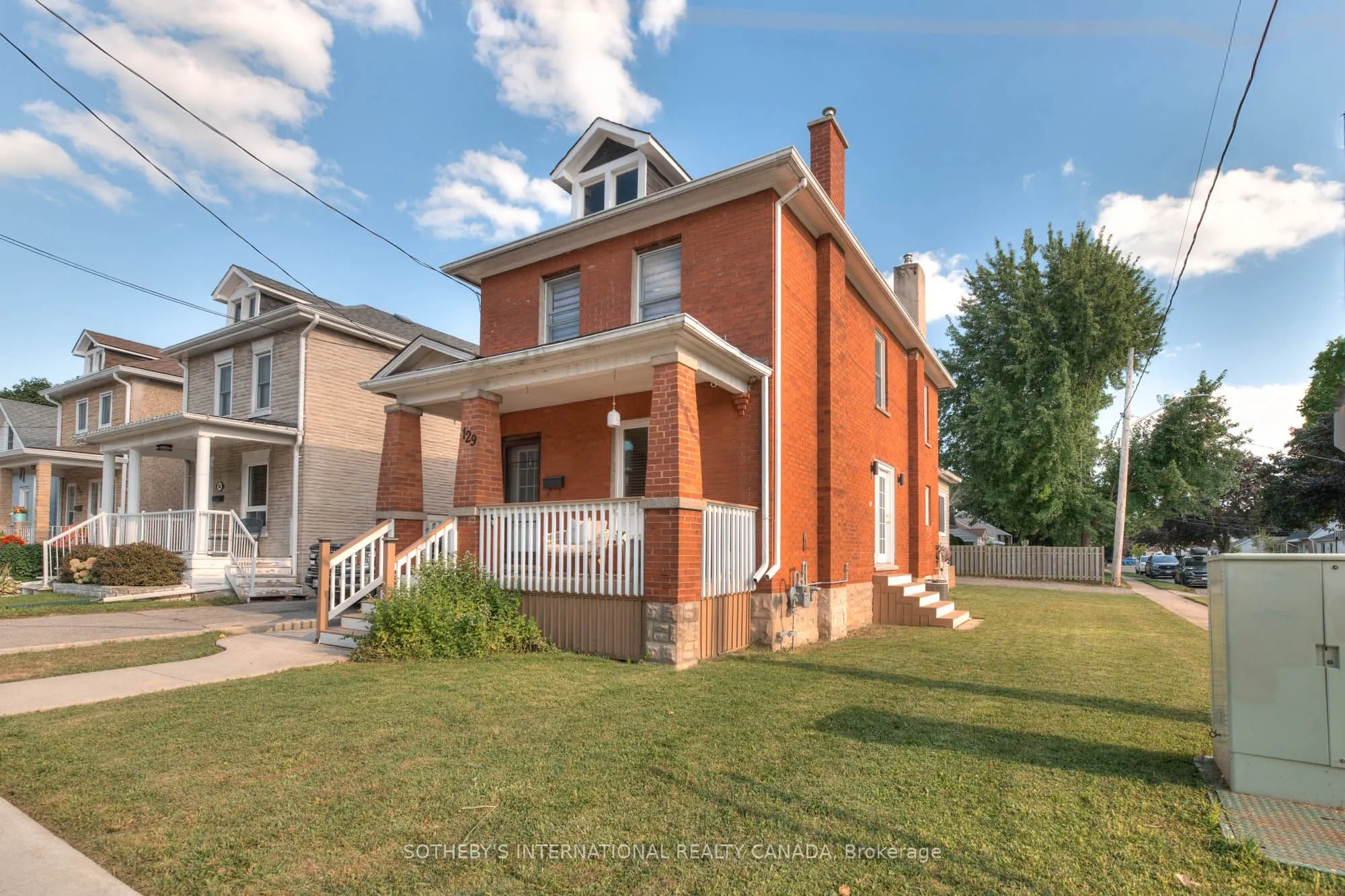 129 Elliott Street