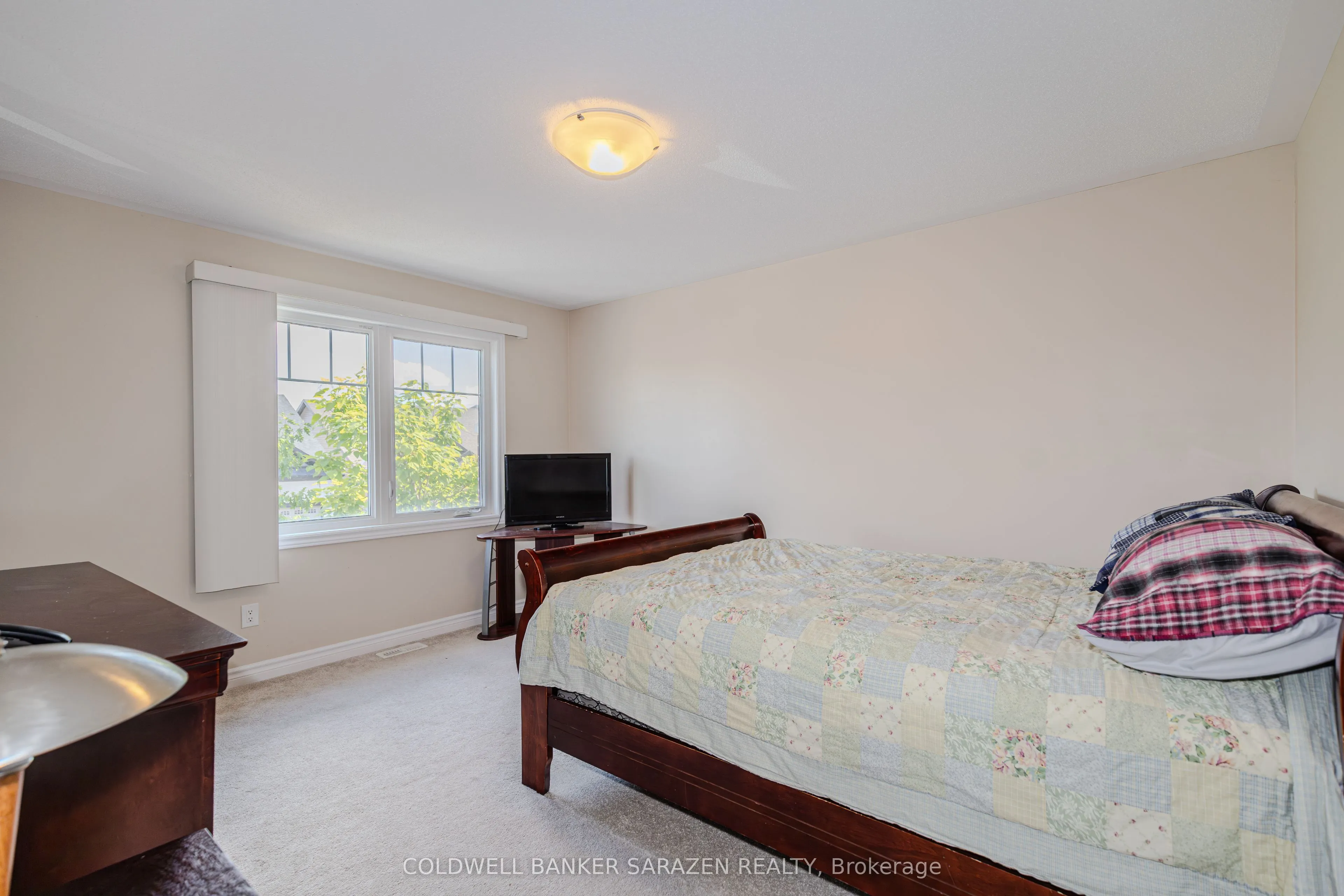 908 Guinness Crescent