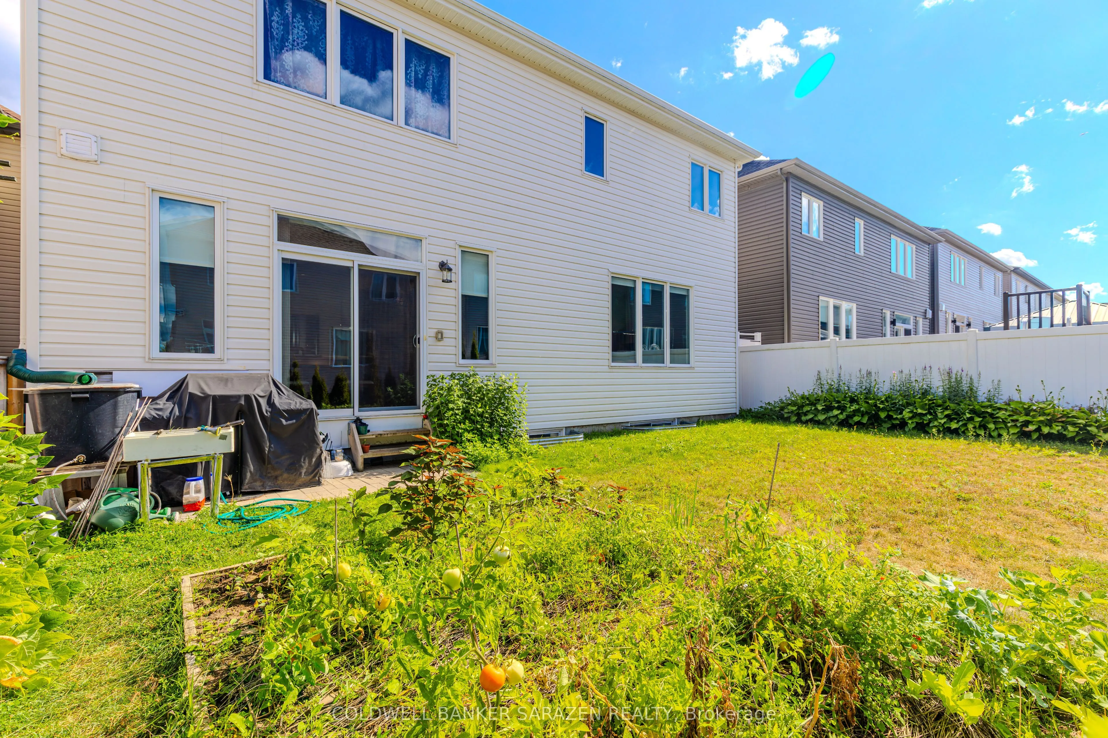 908 Guinness Crescent