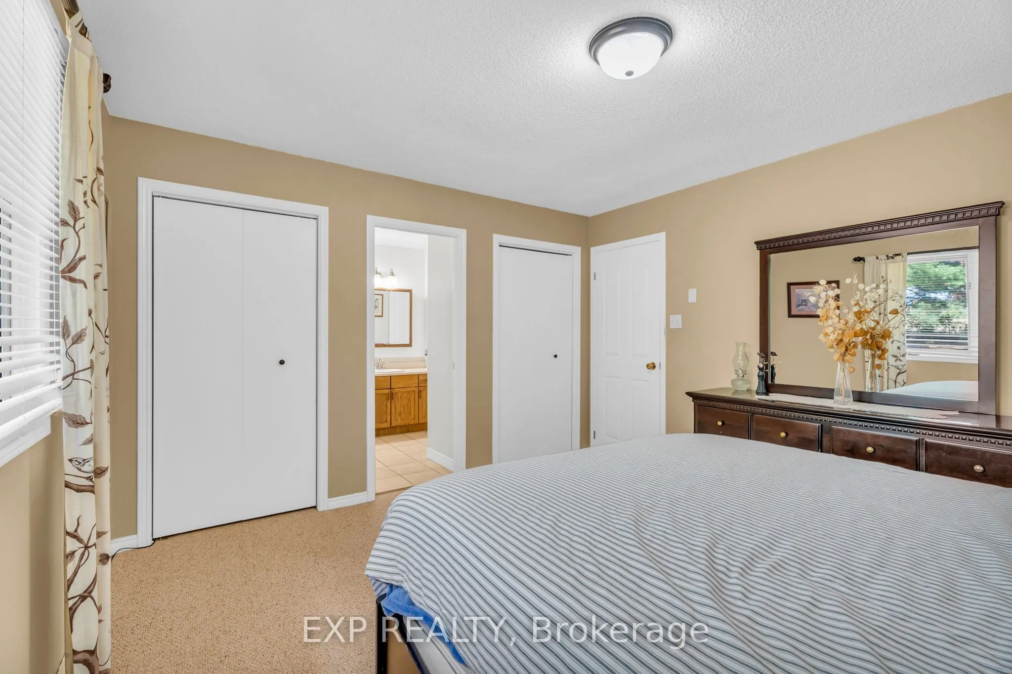356 GIFFORD Drive