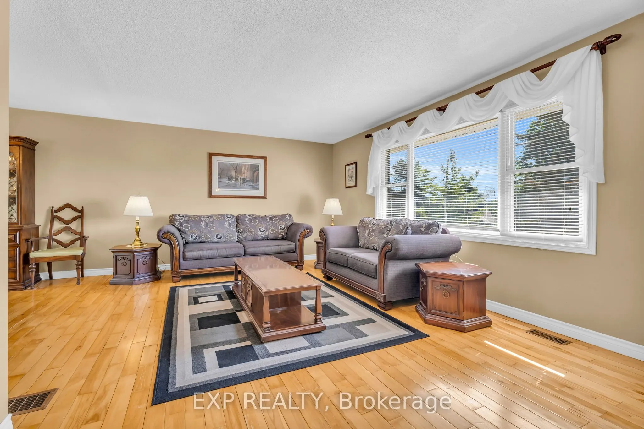 356 GIFFORD Drive
