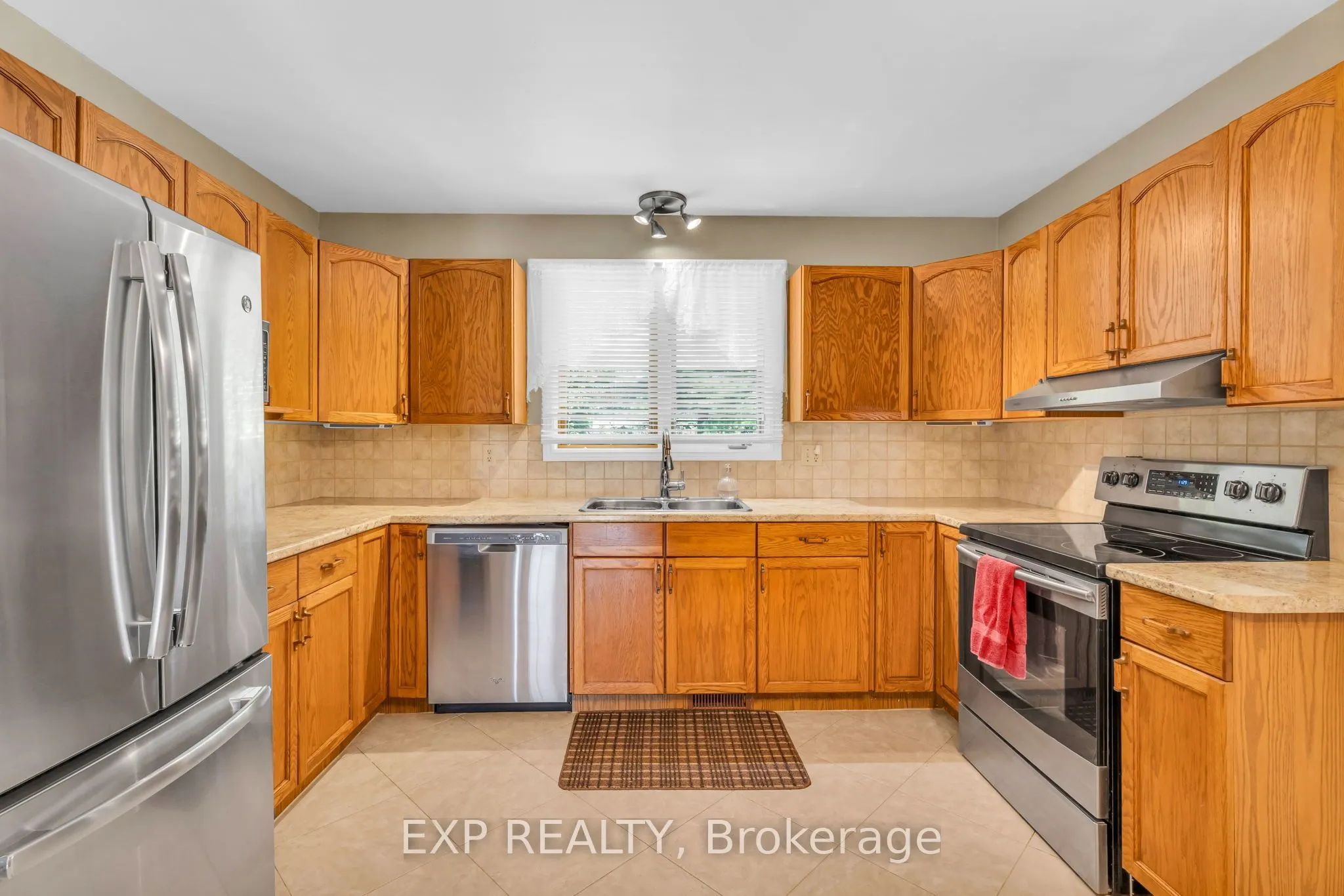 356 GIFFORD Drive