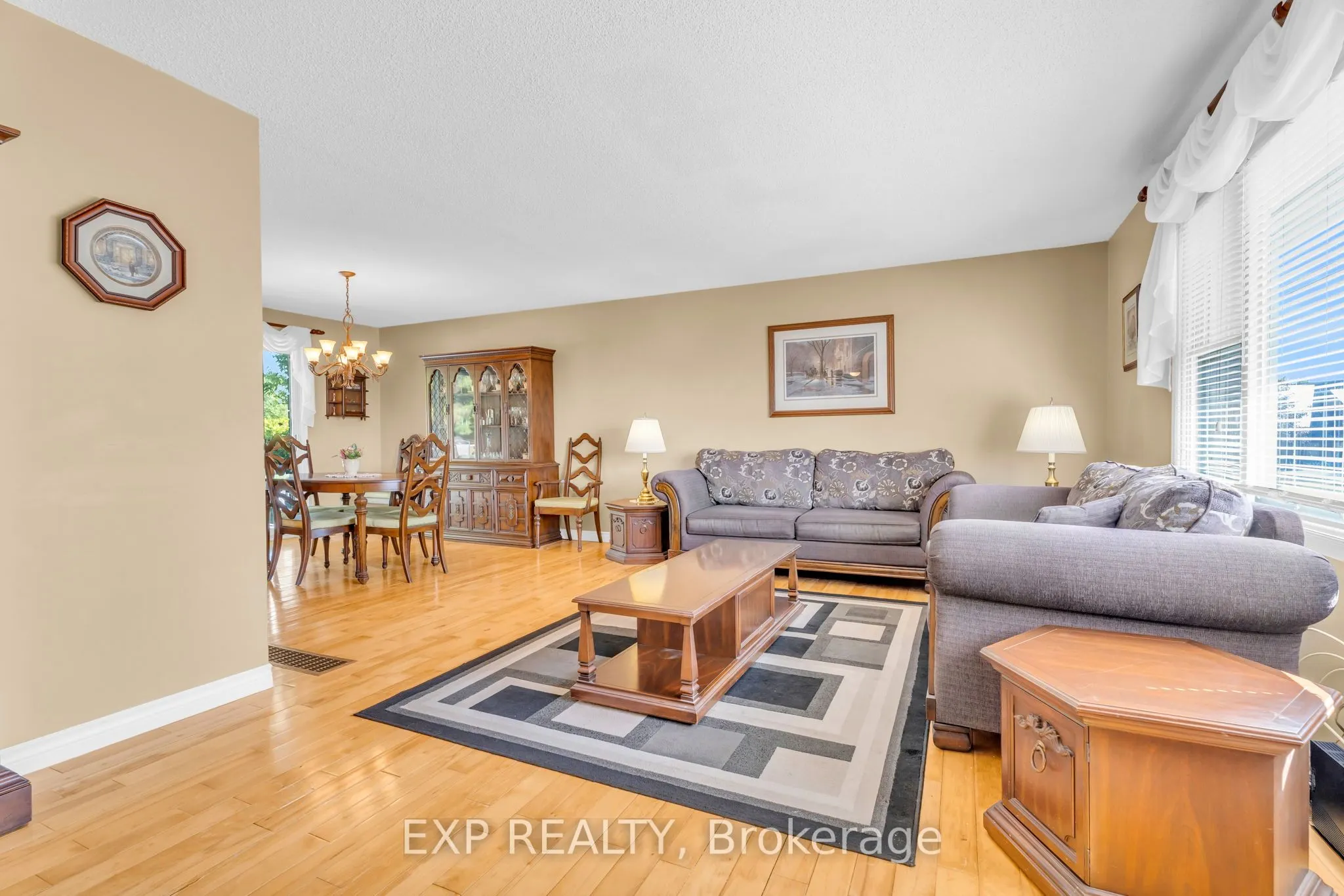 356 GIFFORD Drive