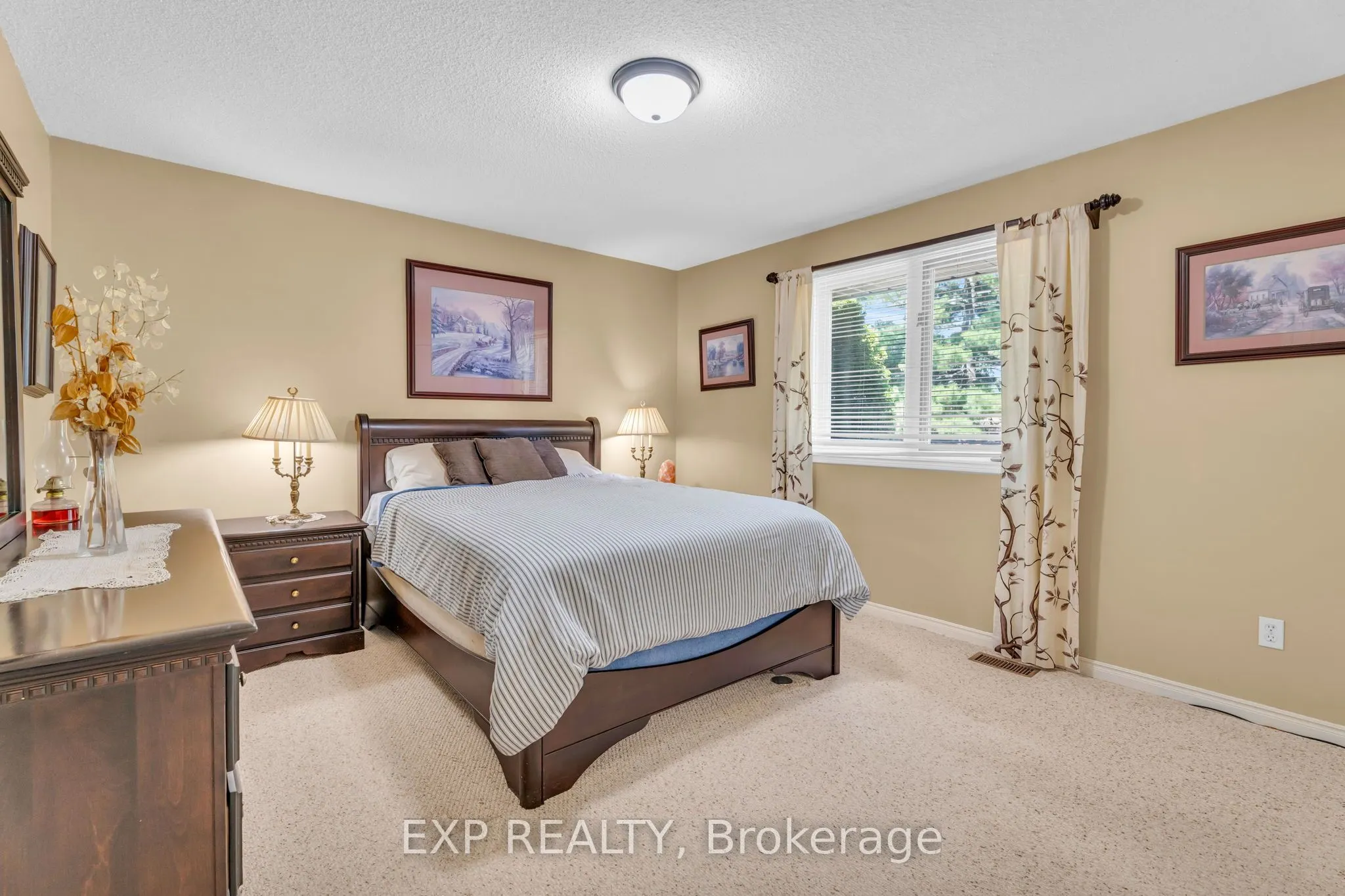 356 GIFFORD Drive