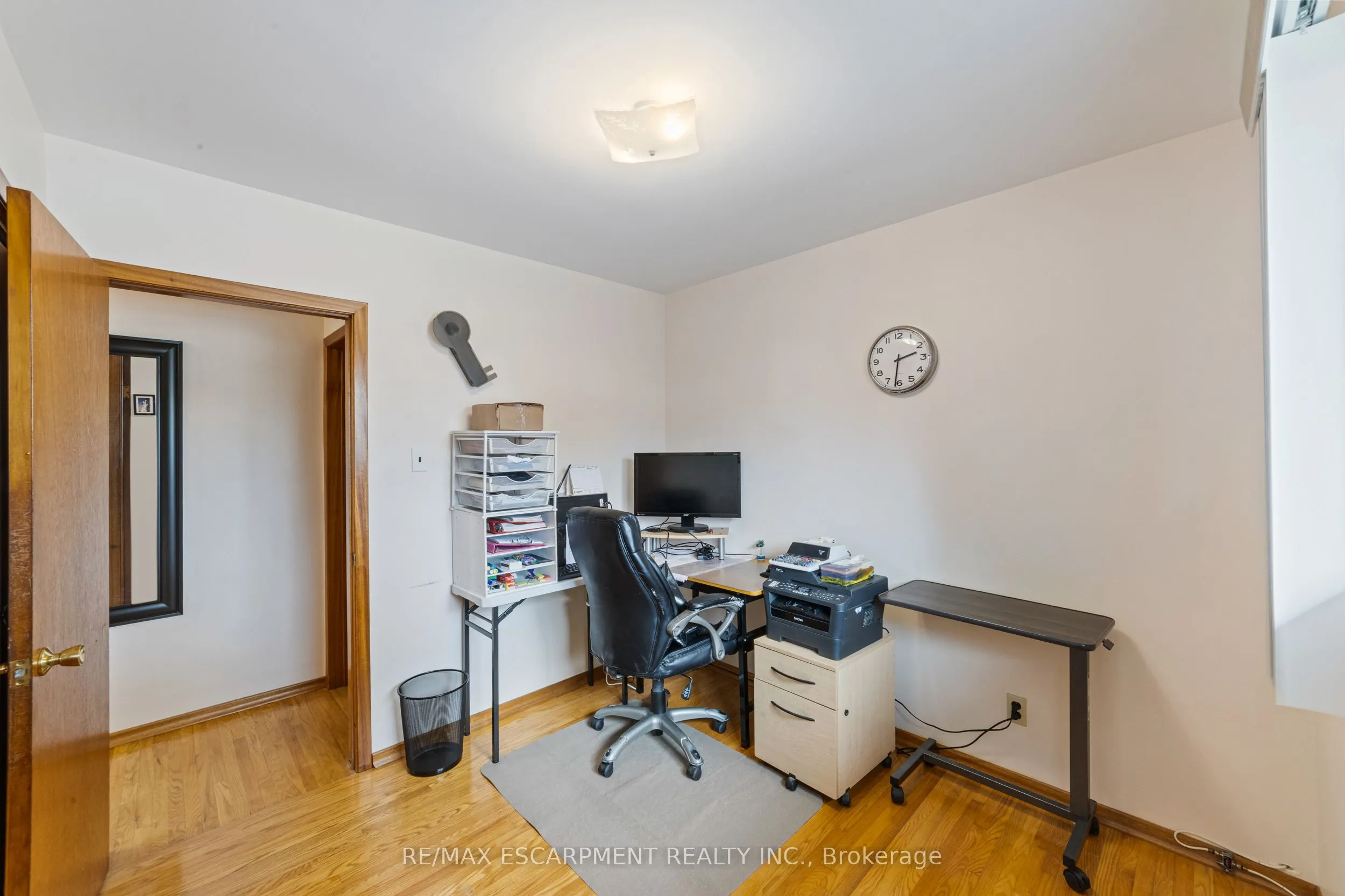 46 BLUEBIRD Avenue