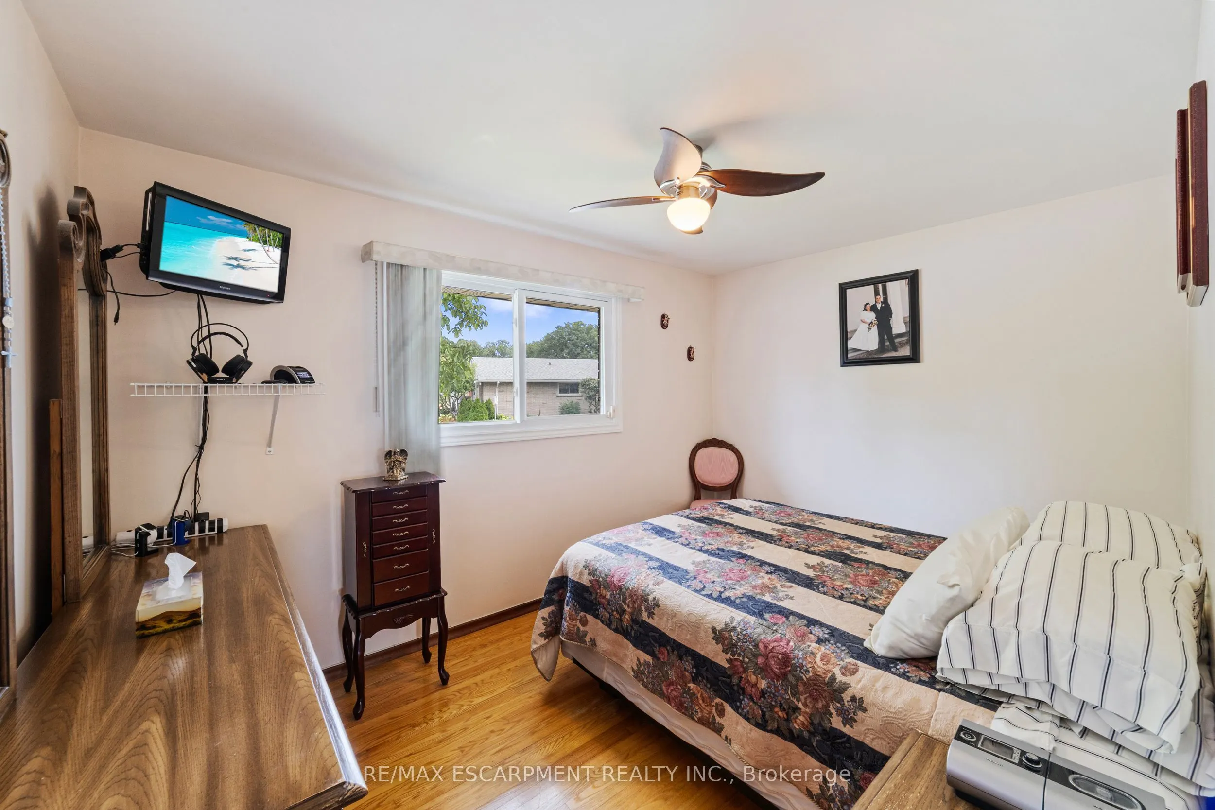 46 BLUEBIRD Avenue