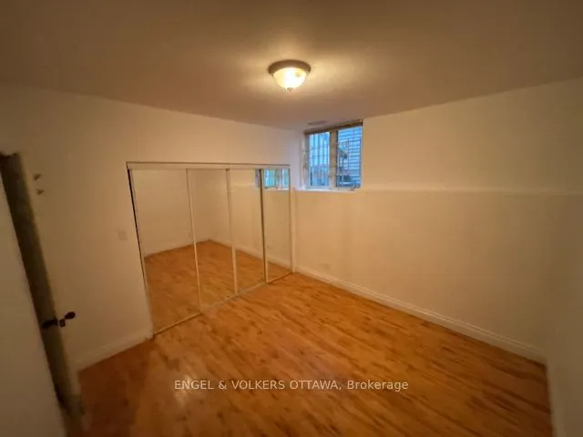 306 PRESLAND Road, #B