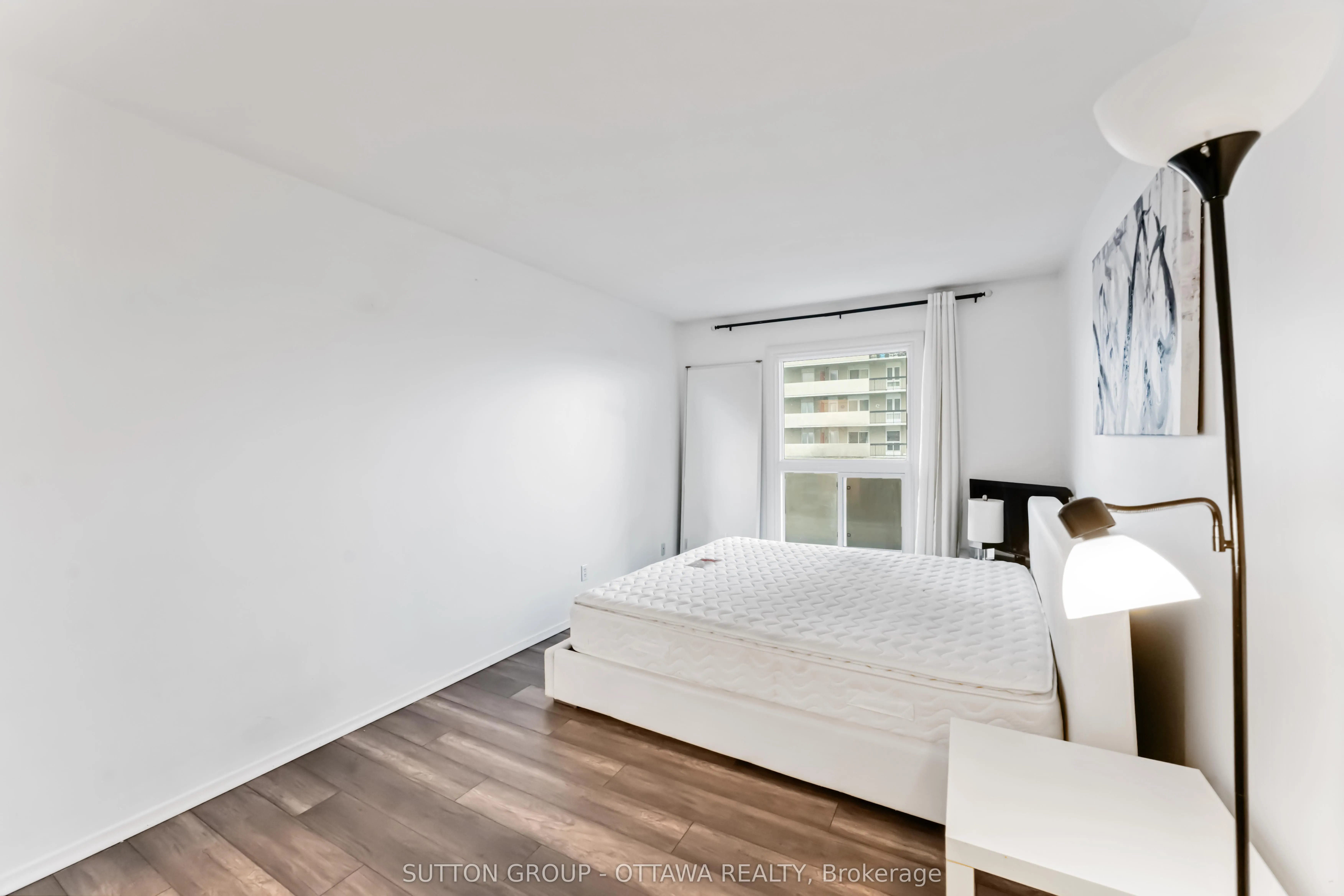 158C McArthur Avenue, #705