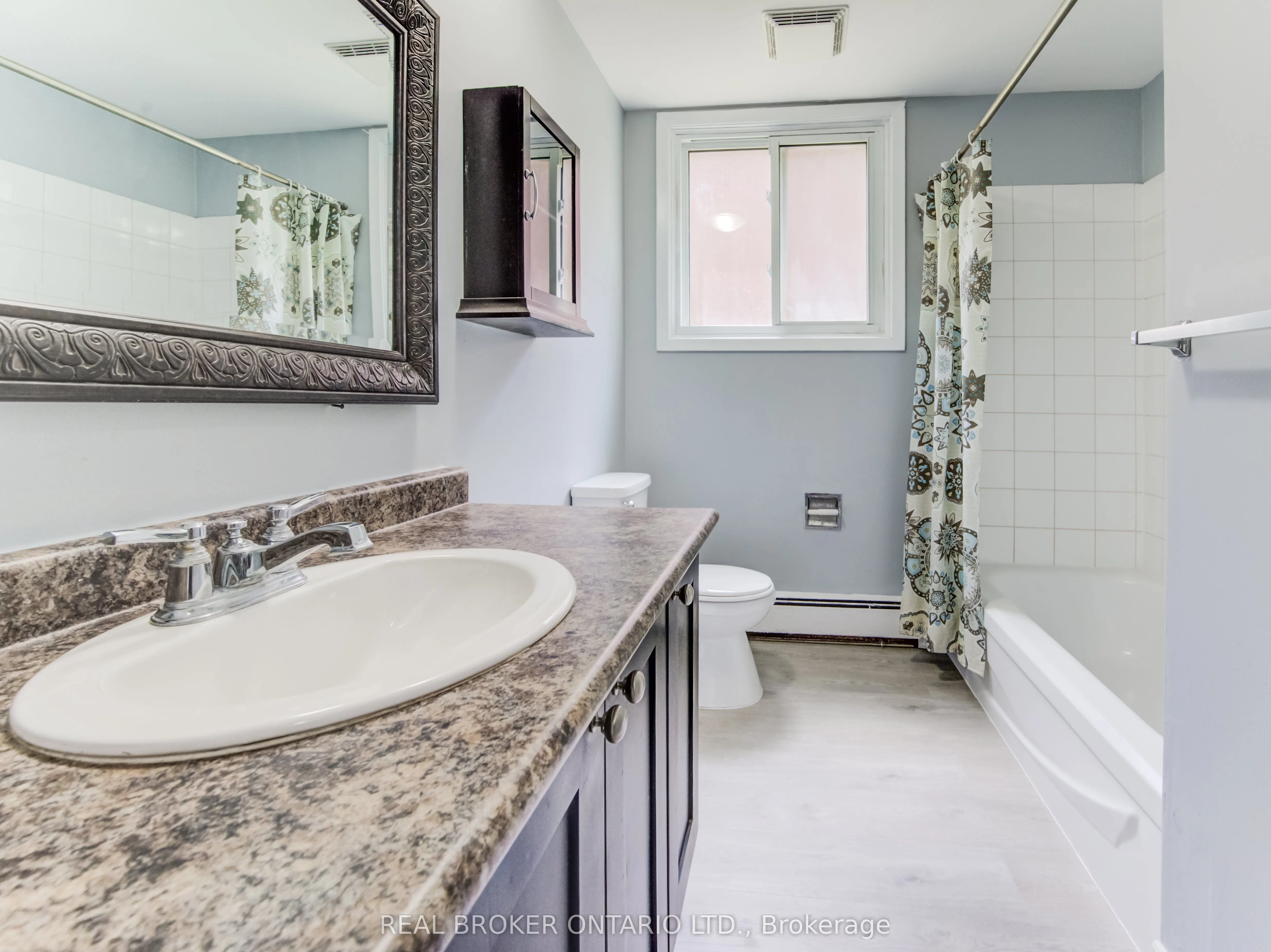 318 Erb Street, #1