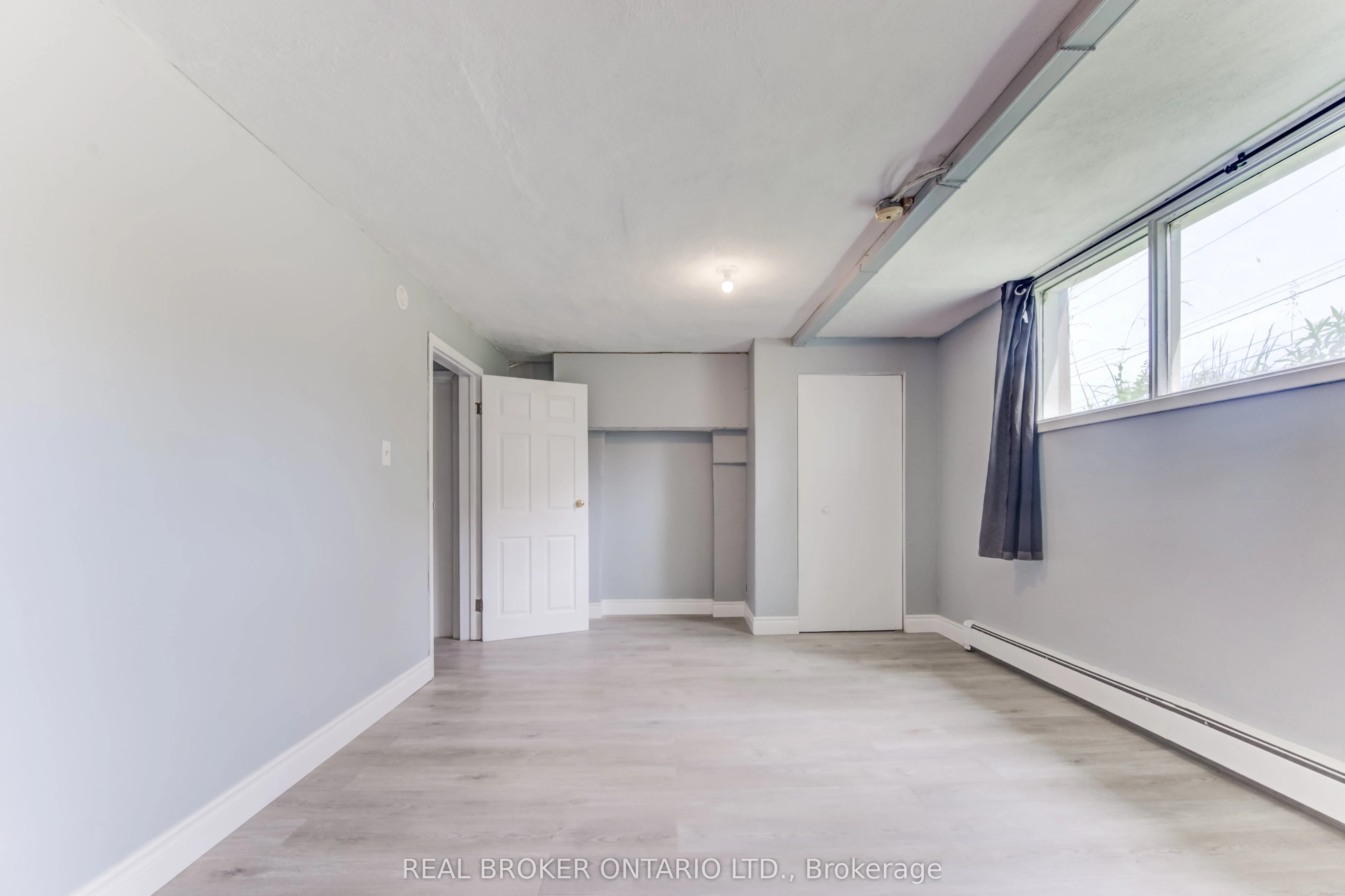 318 Erb Street, #1