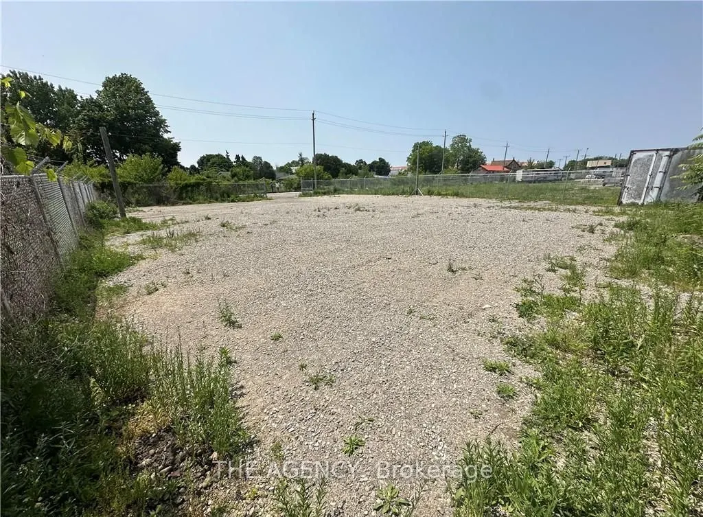 401 Dolph Street, #LOT B