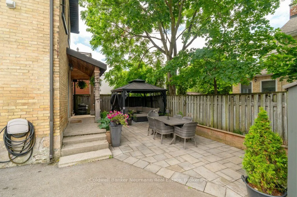 394 Woolwich Street