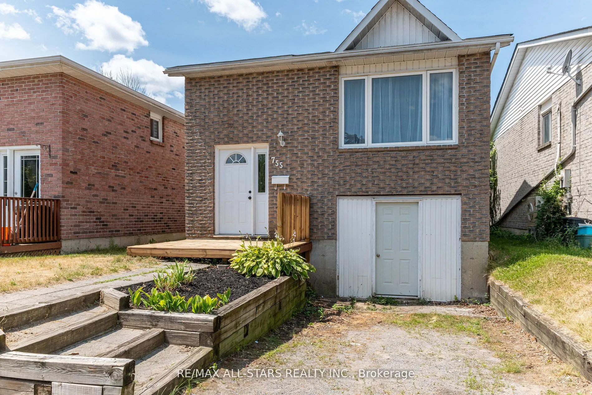 755 Mountain Ash Road
