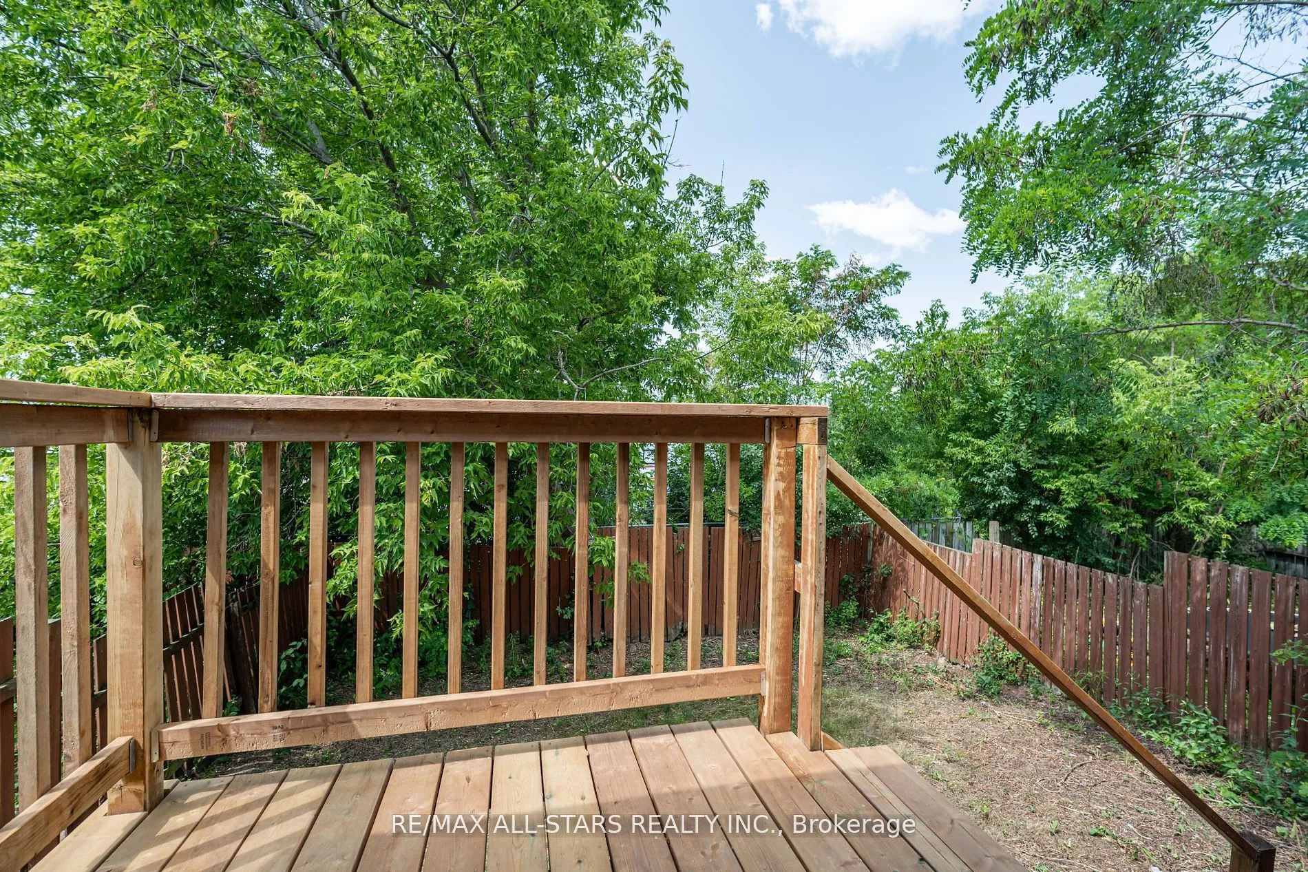755 Mountain Ash Road