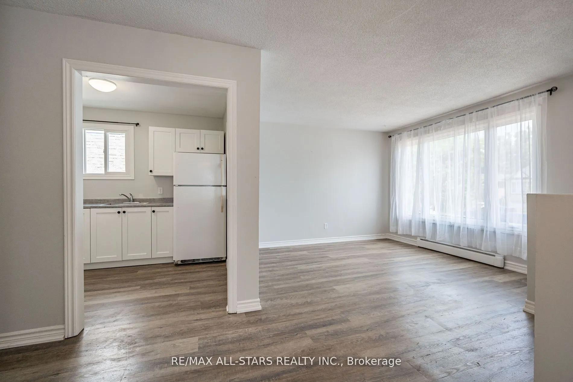 755 Mountain Ash Road