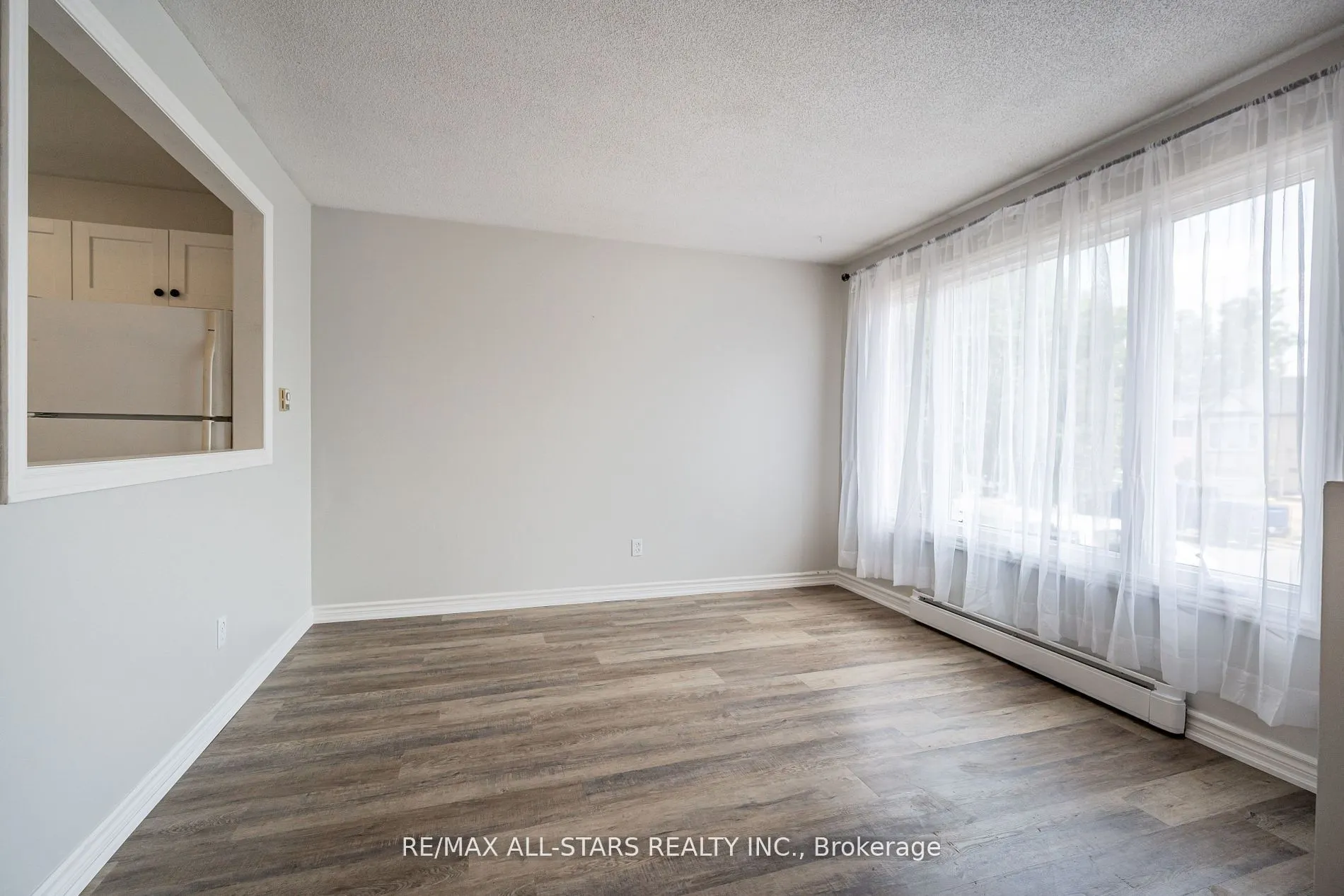 755 Mountain Ash Road