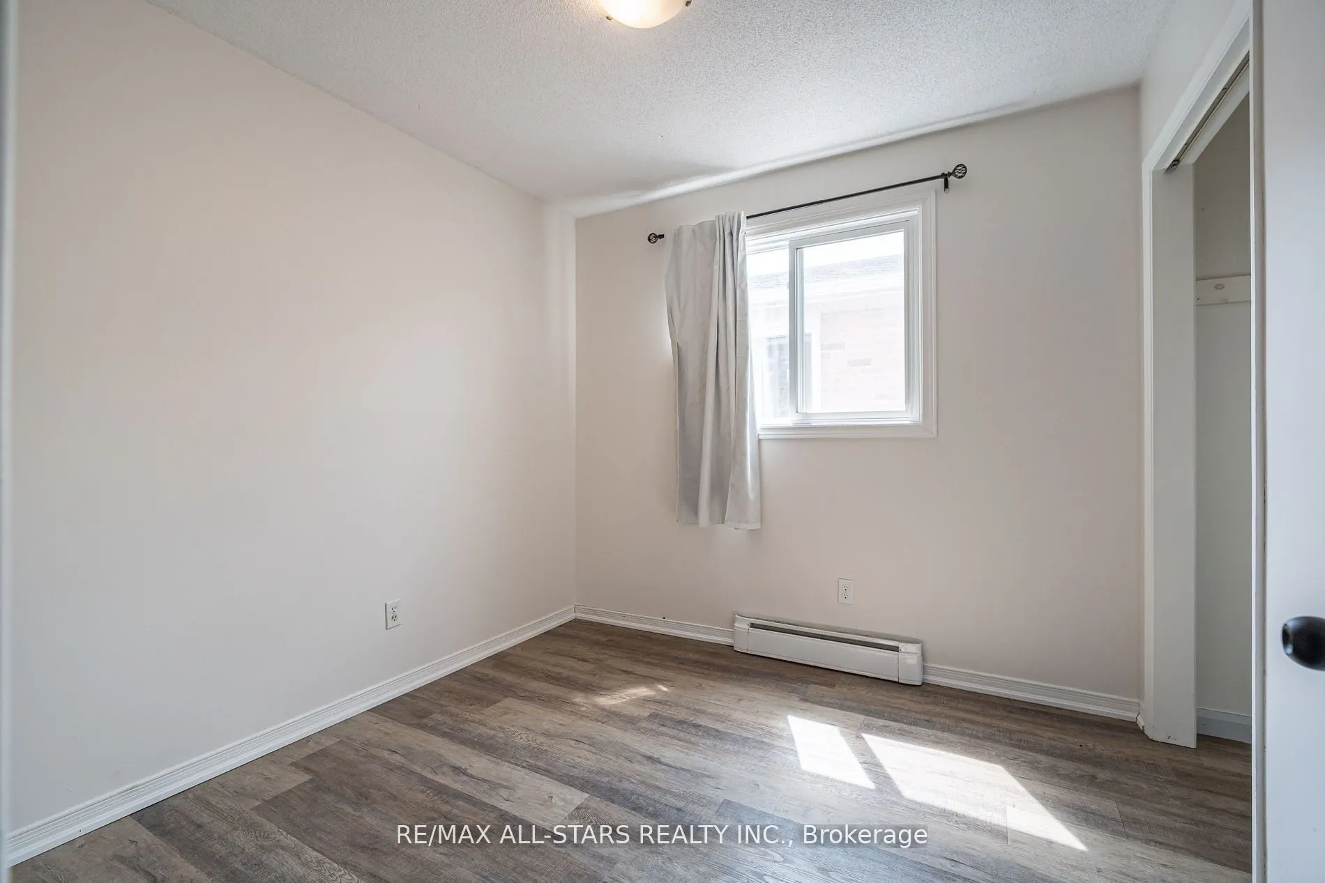 755 Mountain Ash Road