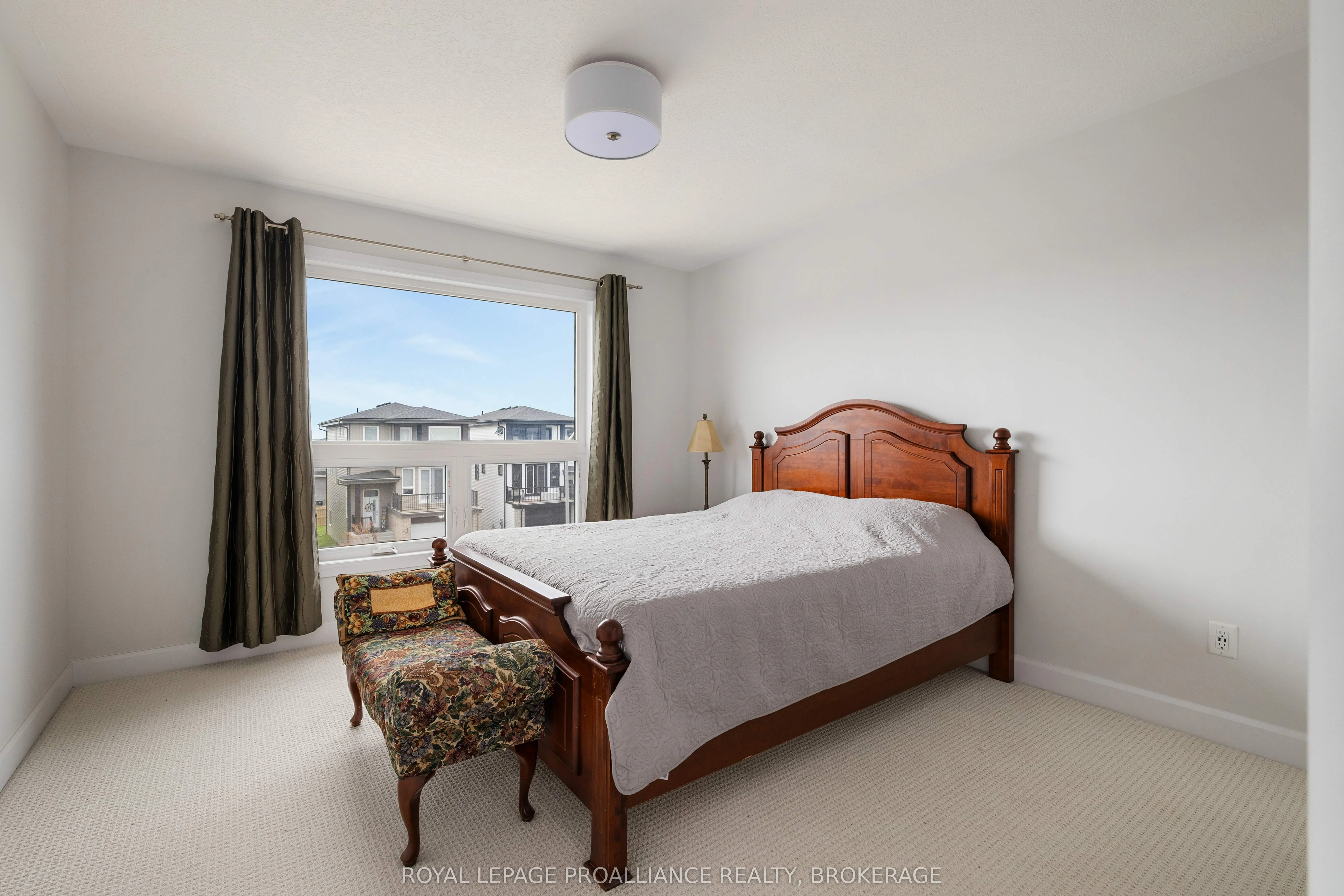 109 Superior Drive
