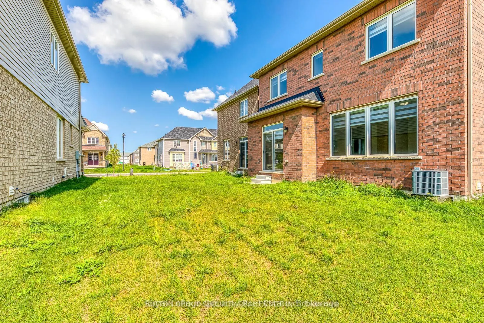 30 Witteveen Drive