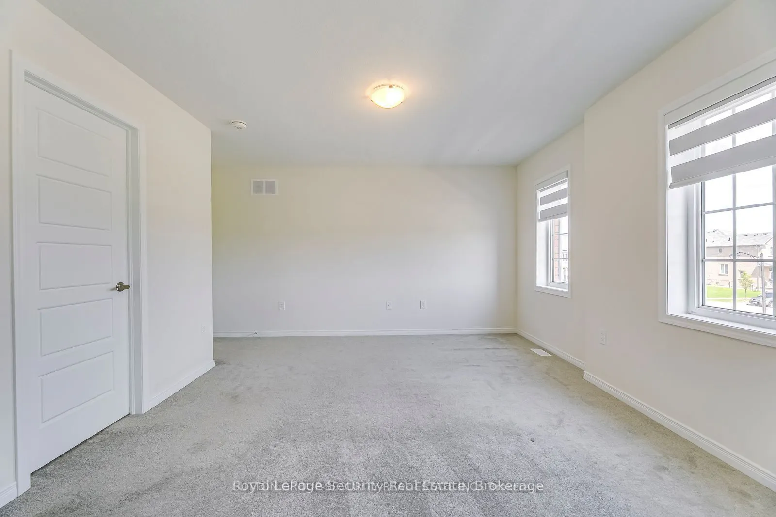 30 Witteveen Drive