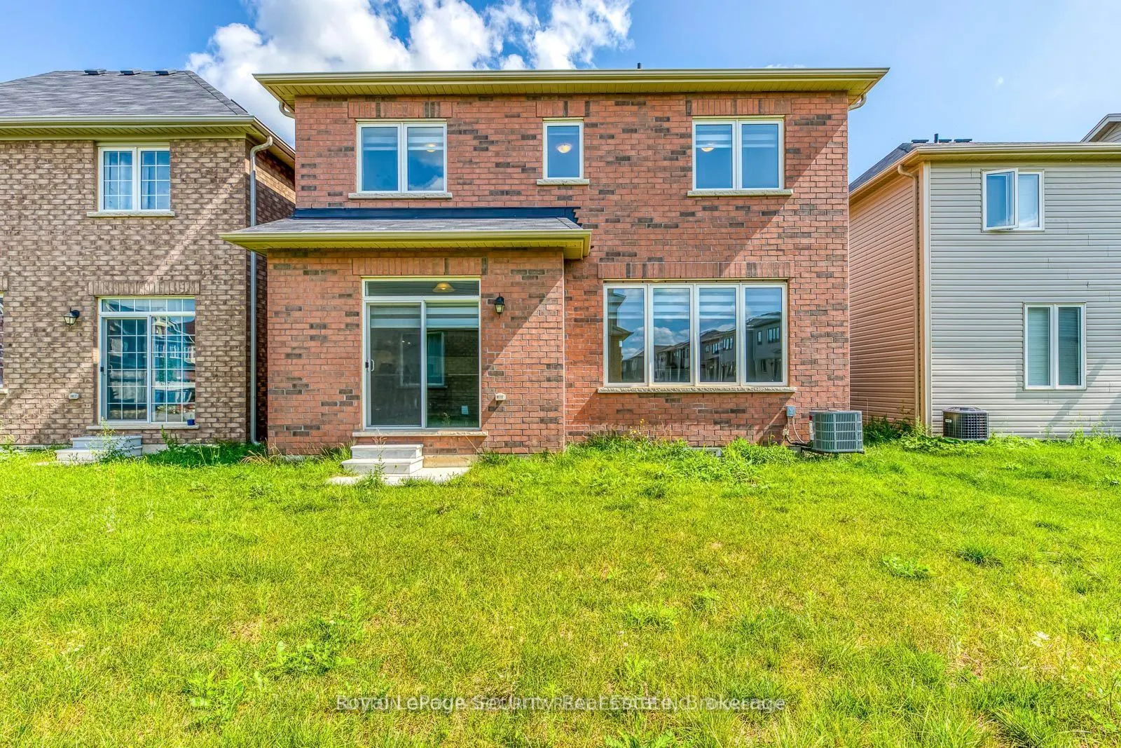 30 Witteveen Drive