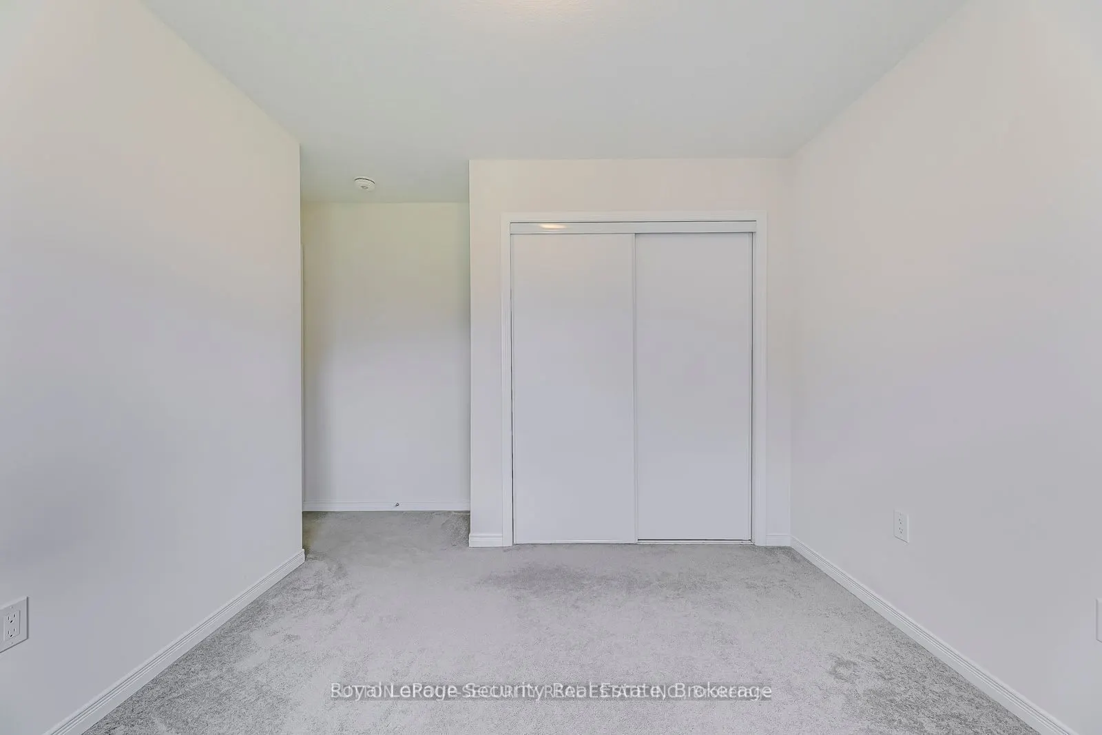 30 Witteveen Drive