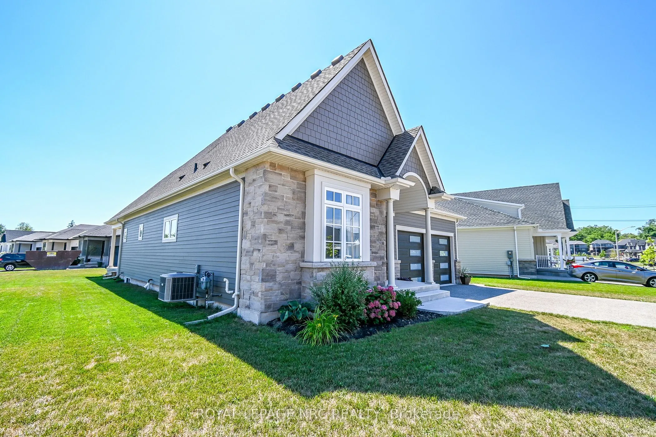 3571 Whispering Woods Trail