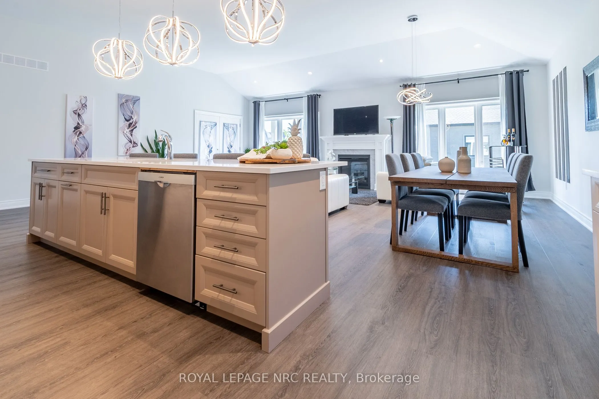 3571 Whispering Woods Trail