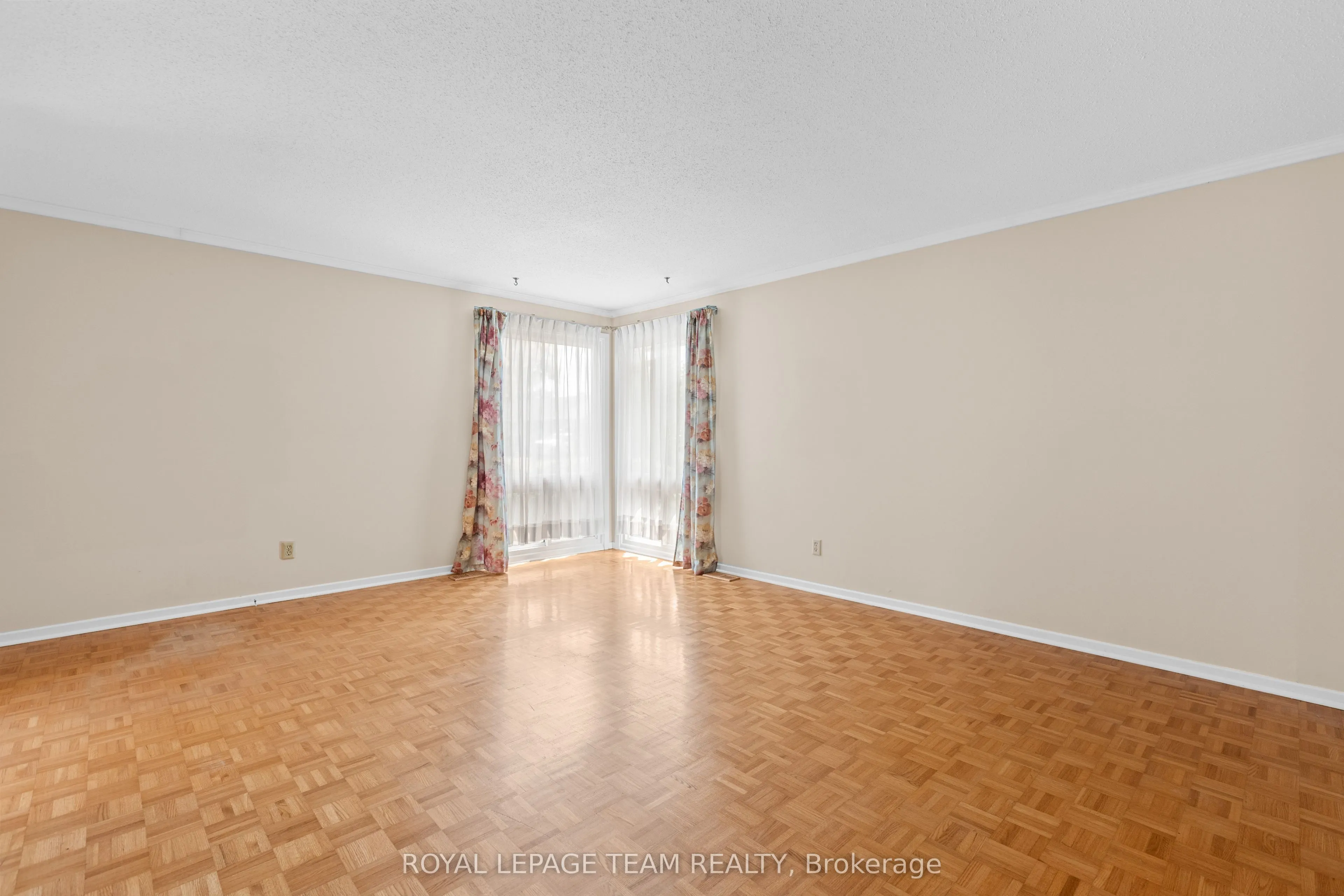 153 David Drive