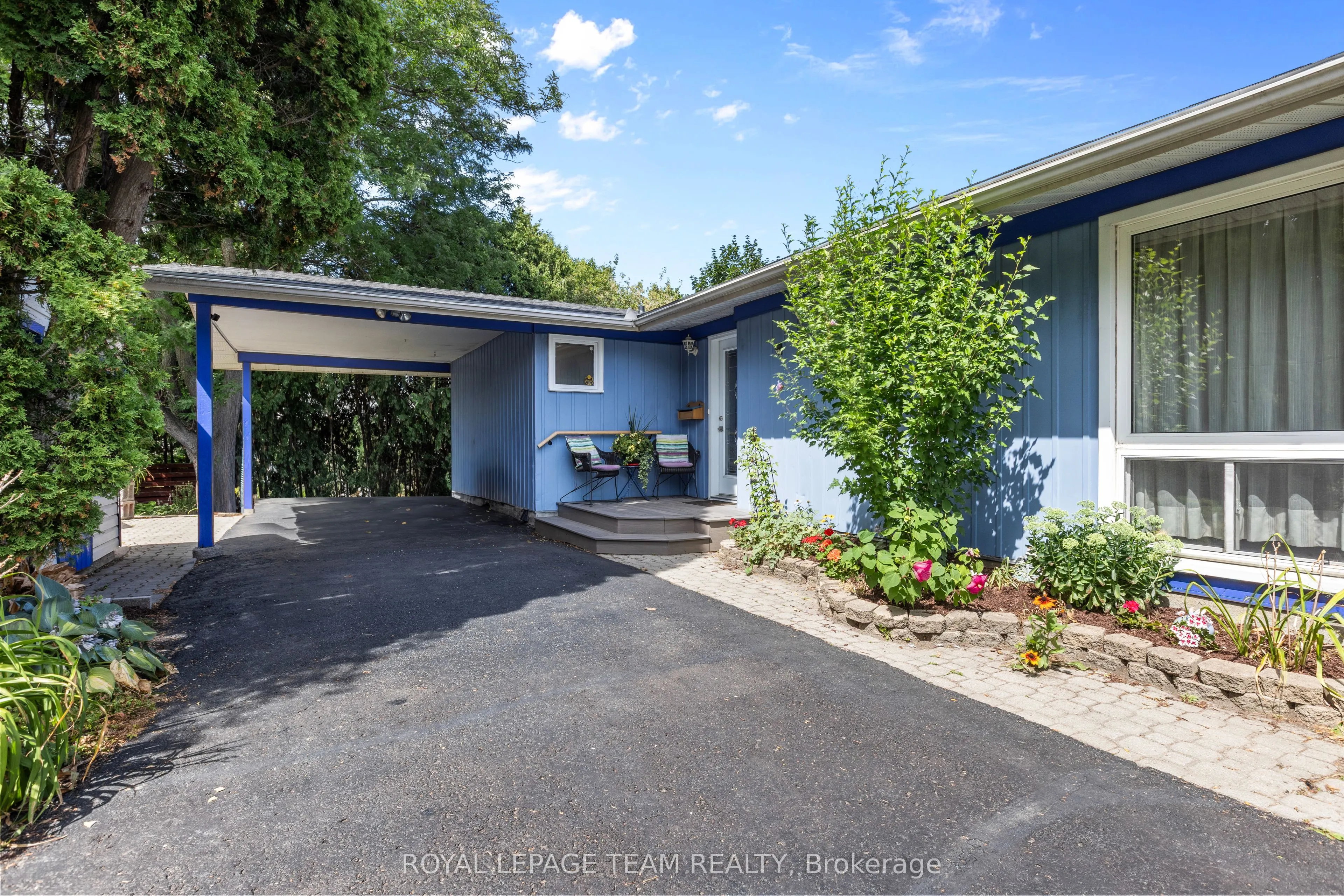 153 David Drive