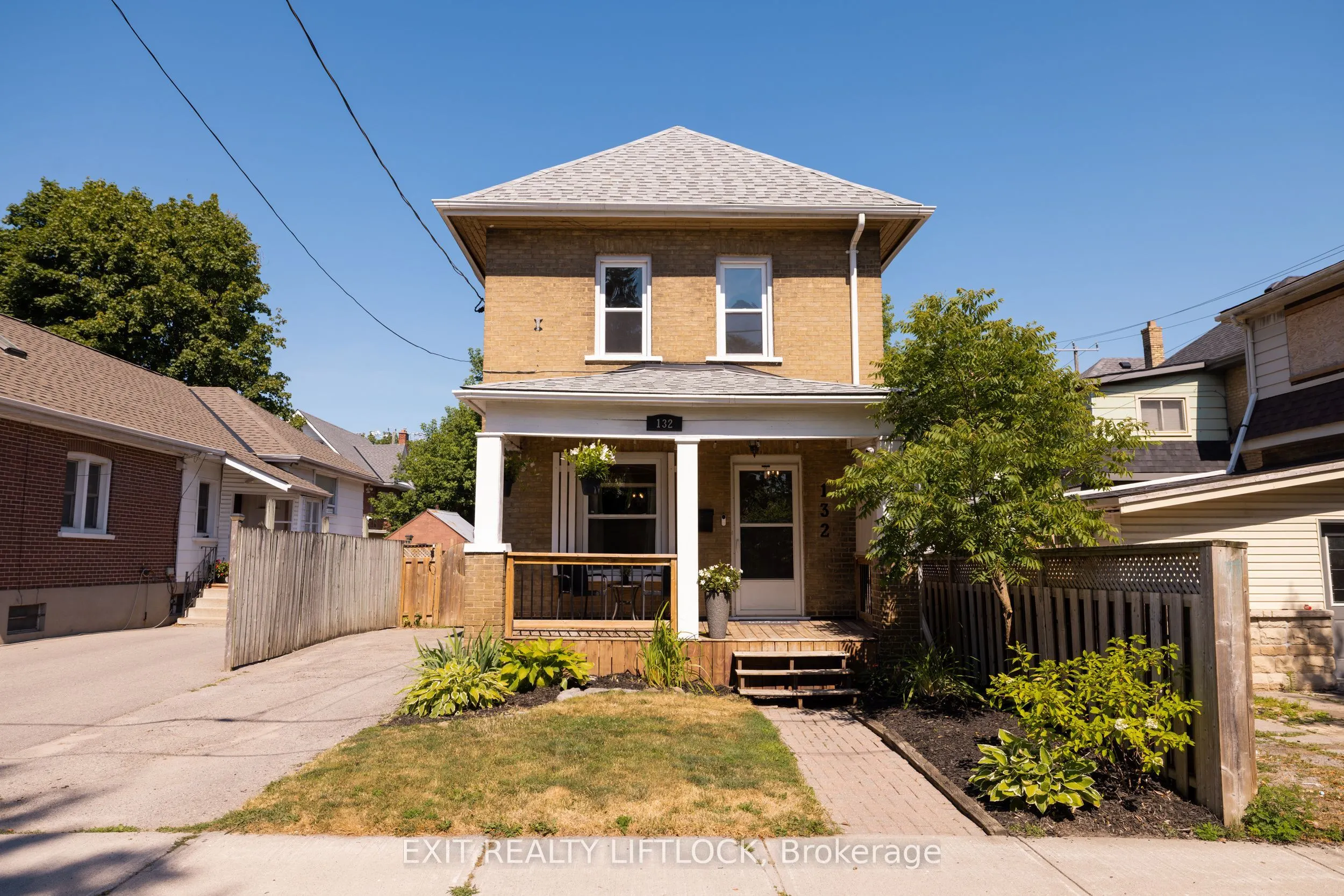 132 Maude Street
