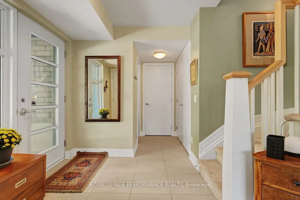 773 Richmond Road, #Unit 8