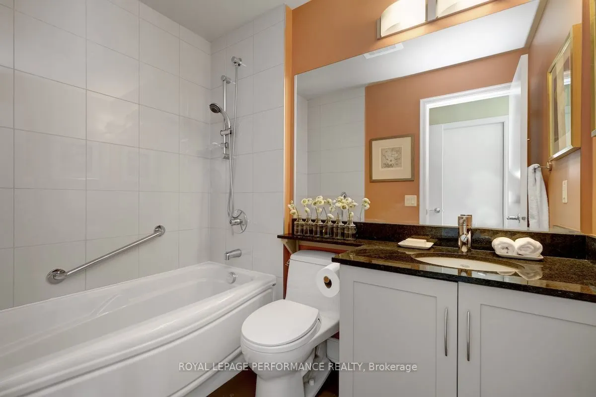 773 Richmond Road, #Unit 8