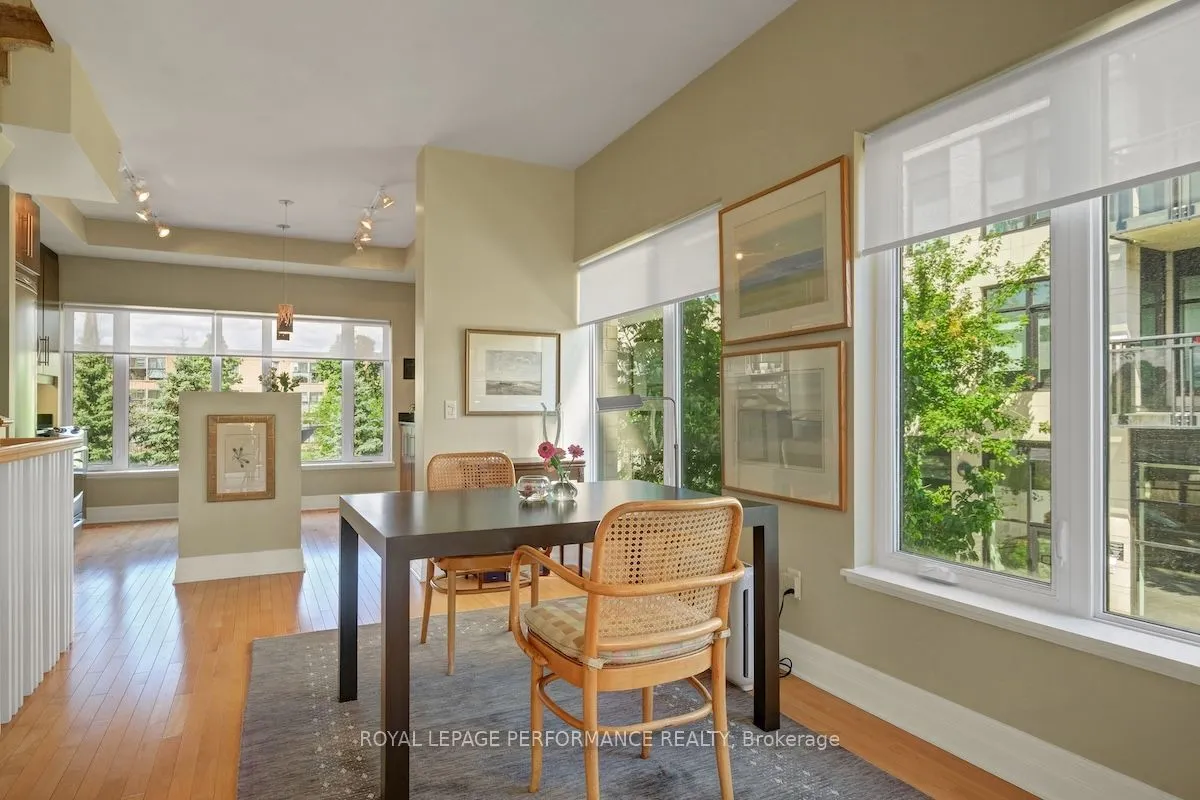 773 Richmond Road, #Unit 8