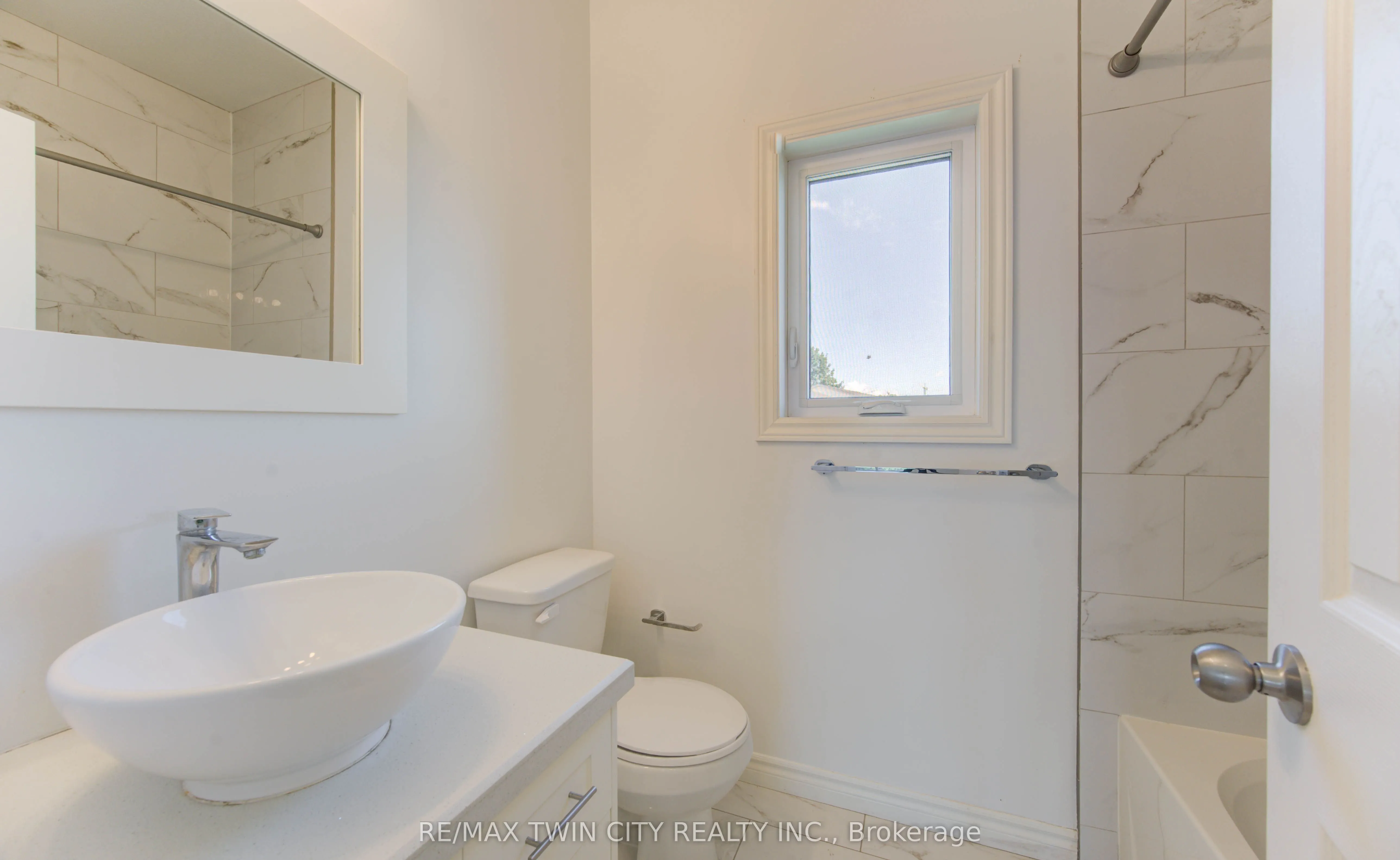 164 Heiman Street, #9C