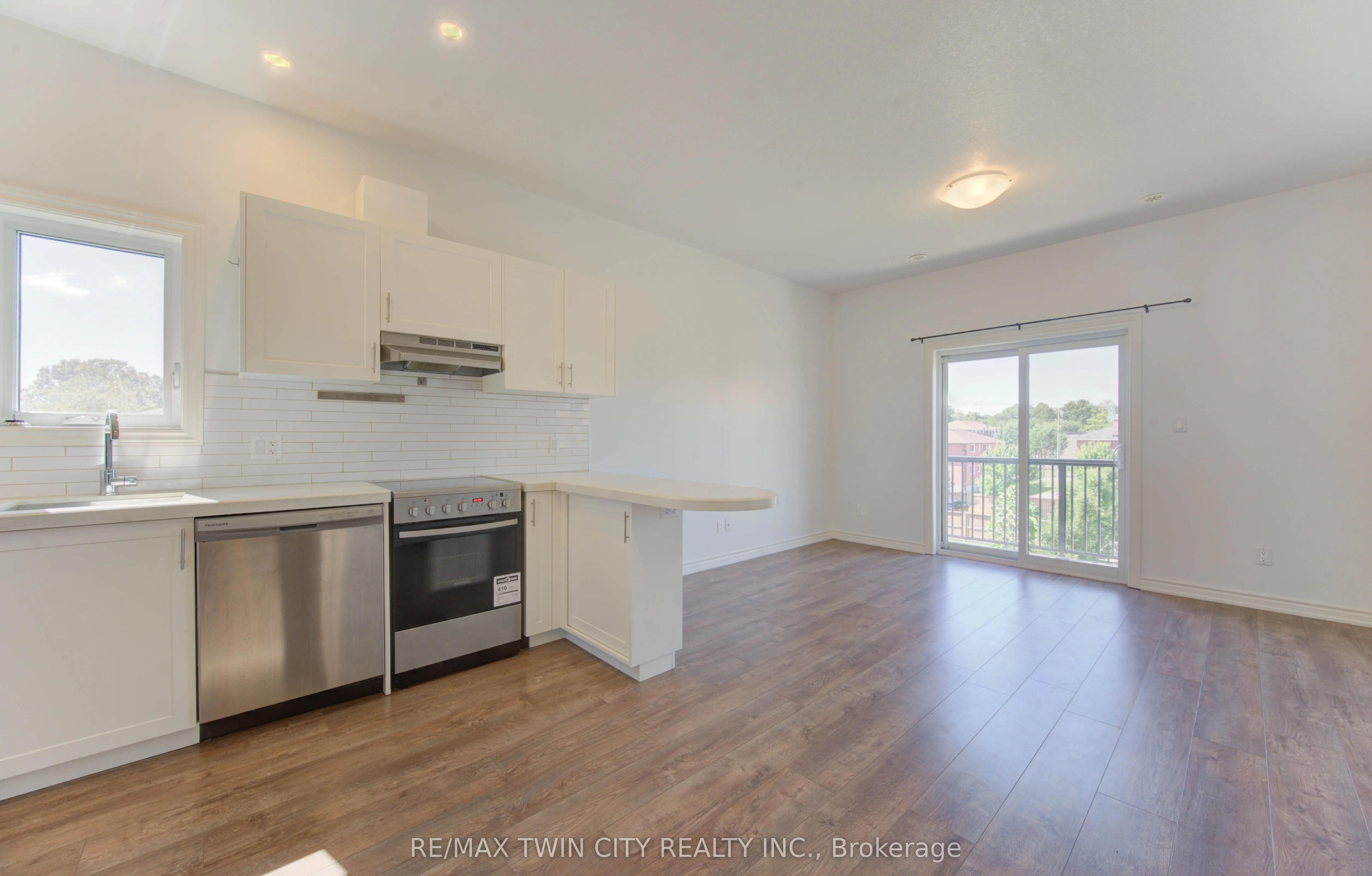 164 Heiman Street, #9C